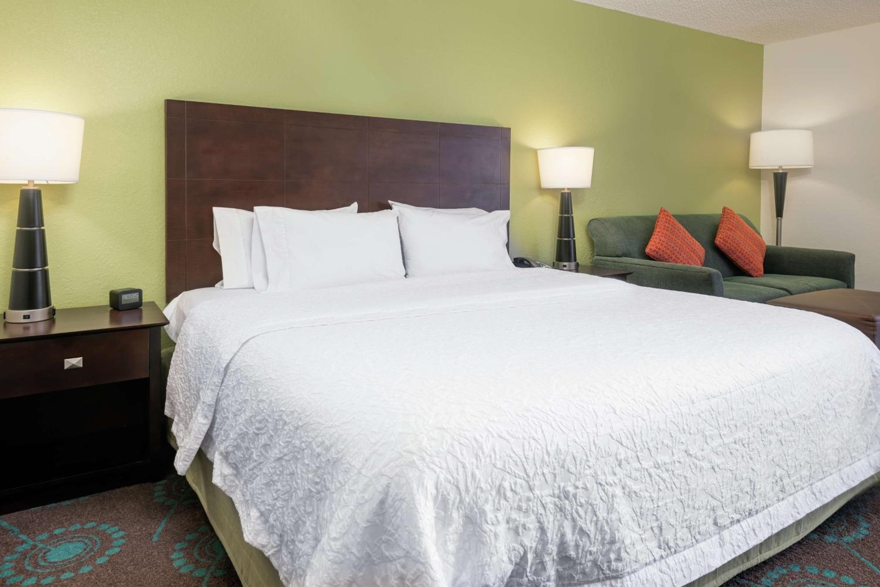 Hampton Inn Orlando-International Airport — 29