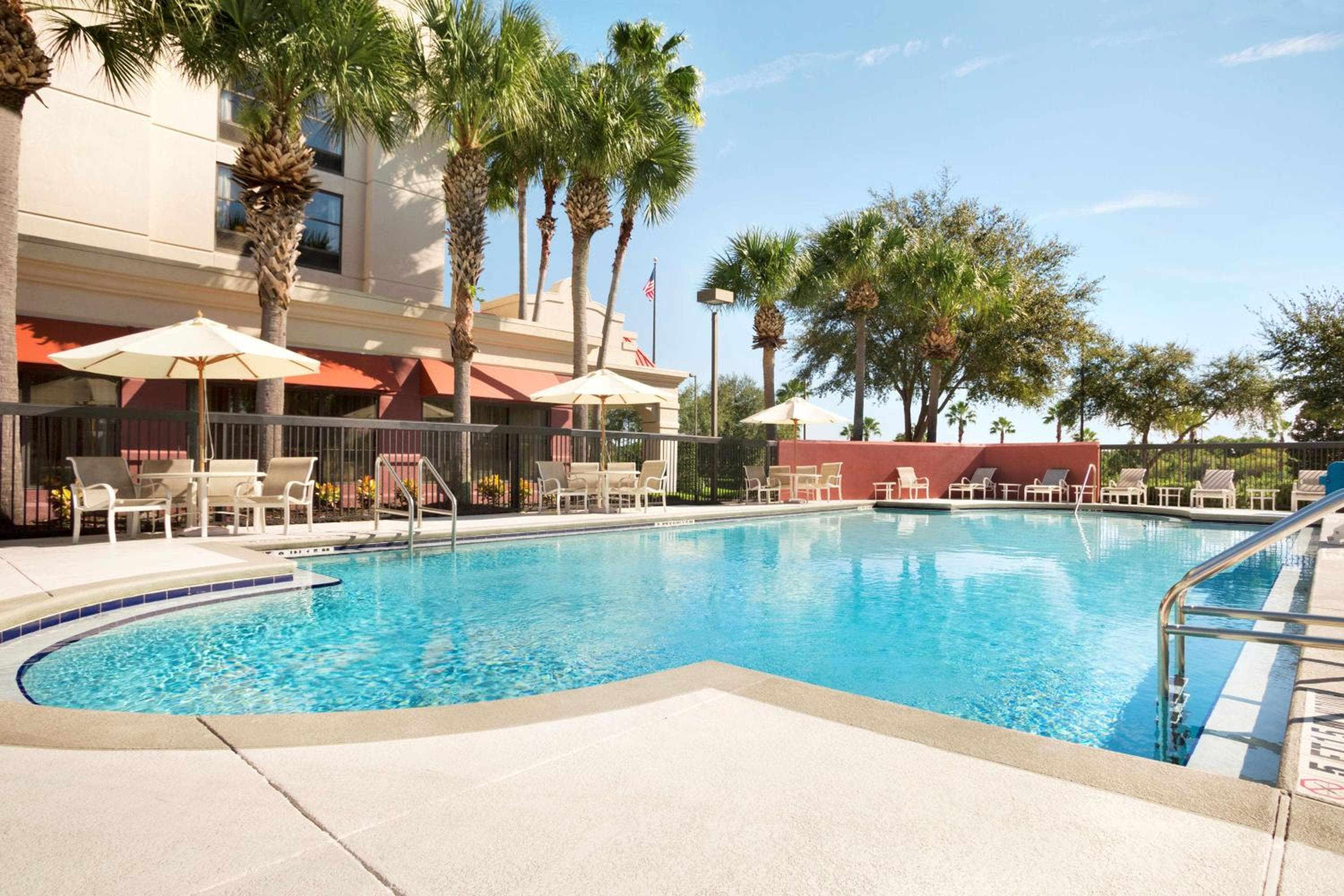 Hampton Inn Orlando-Convention Center International Drive Area — 2