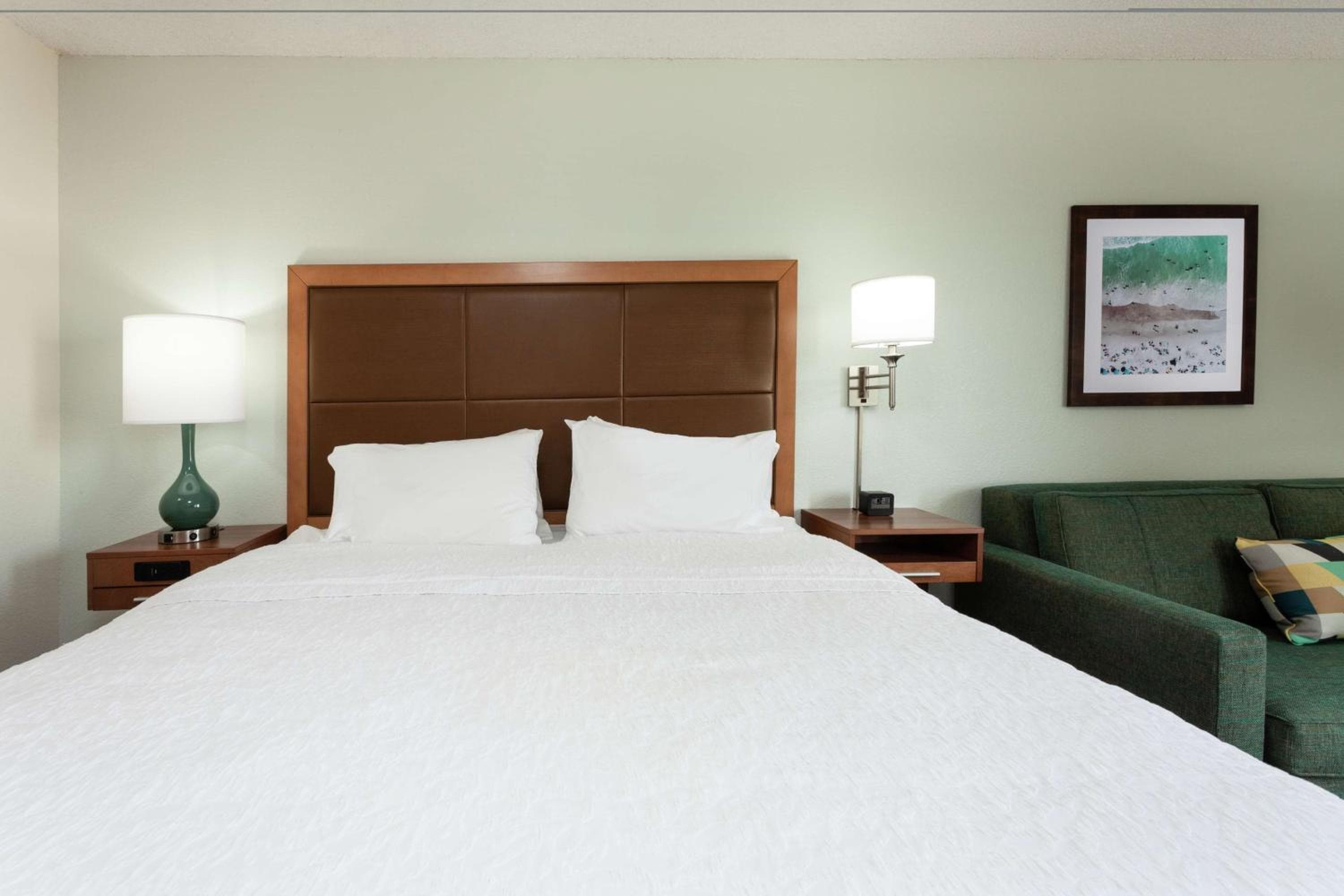 Hampton Inn Orlando-Convention Center International Drive Area — 17