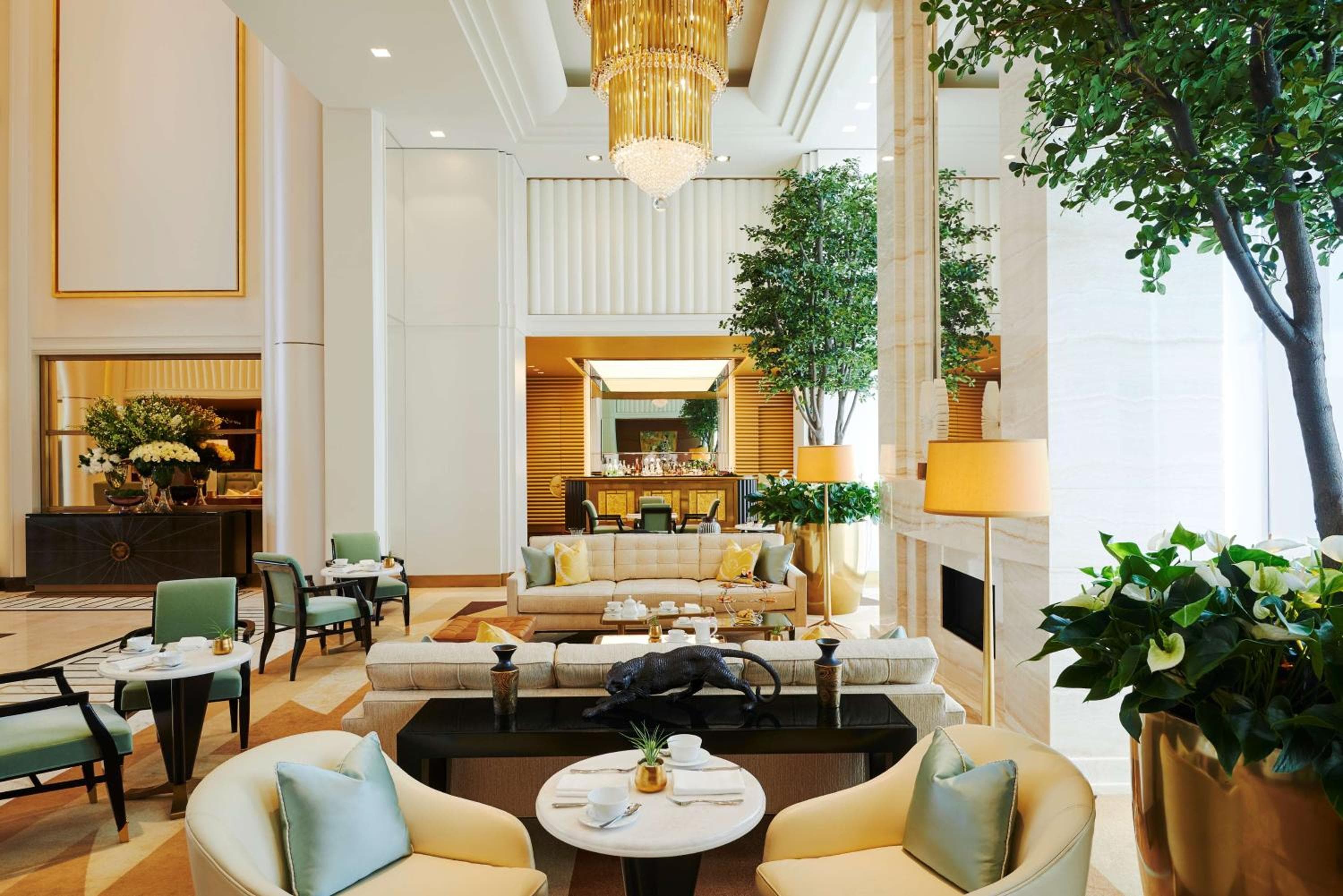 Waldorf Astoria Beverly Hills — 18