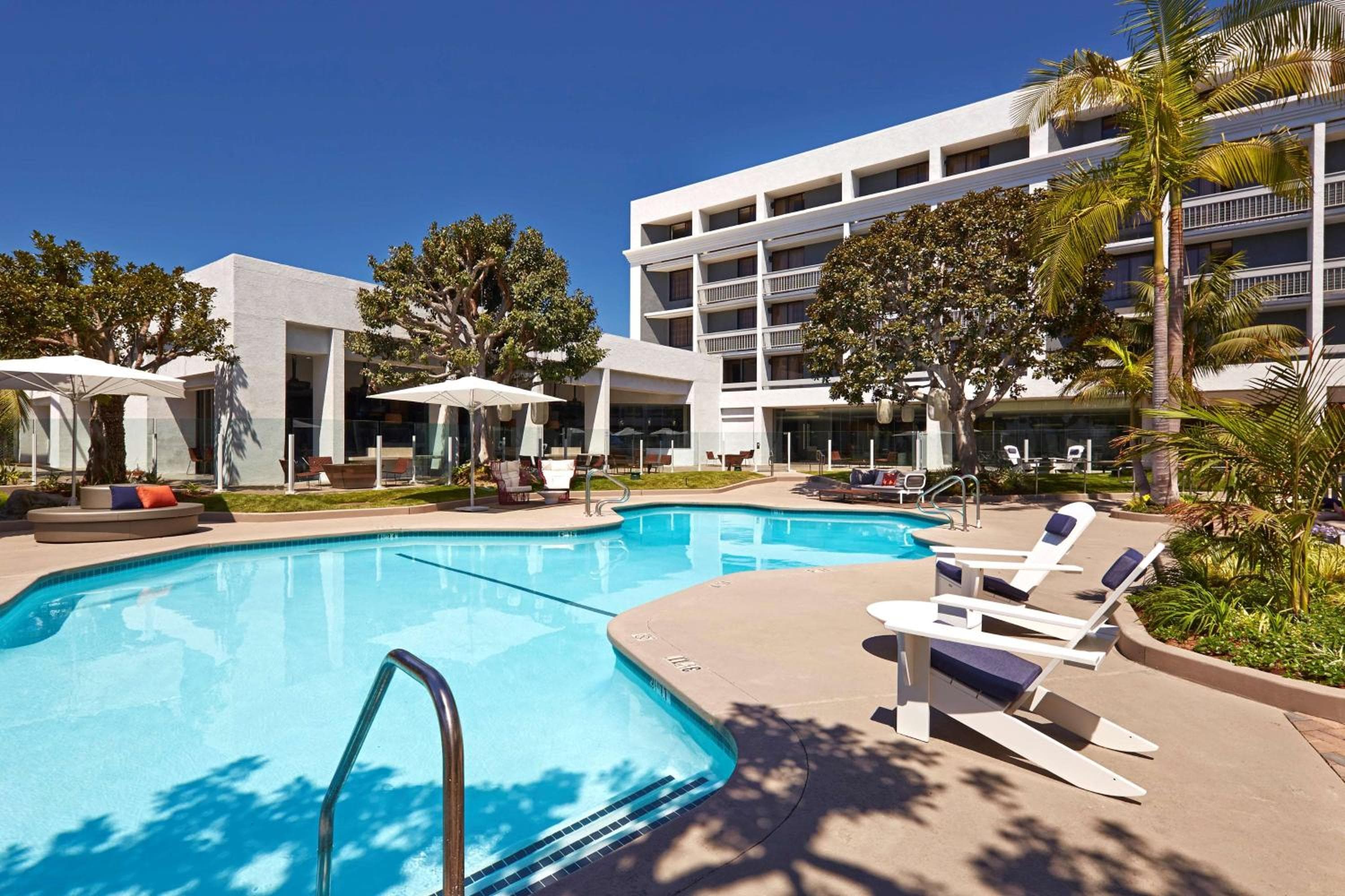 Hotel MDR Marina del Rey- un DoubleTree by Hilton — 14