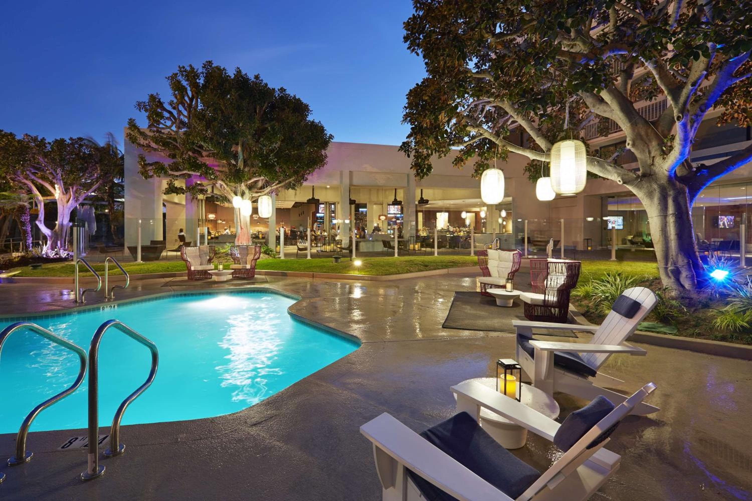Hotel MDR Marina del Rey- un DoubleTree by Hilton — 16