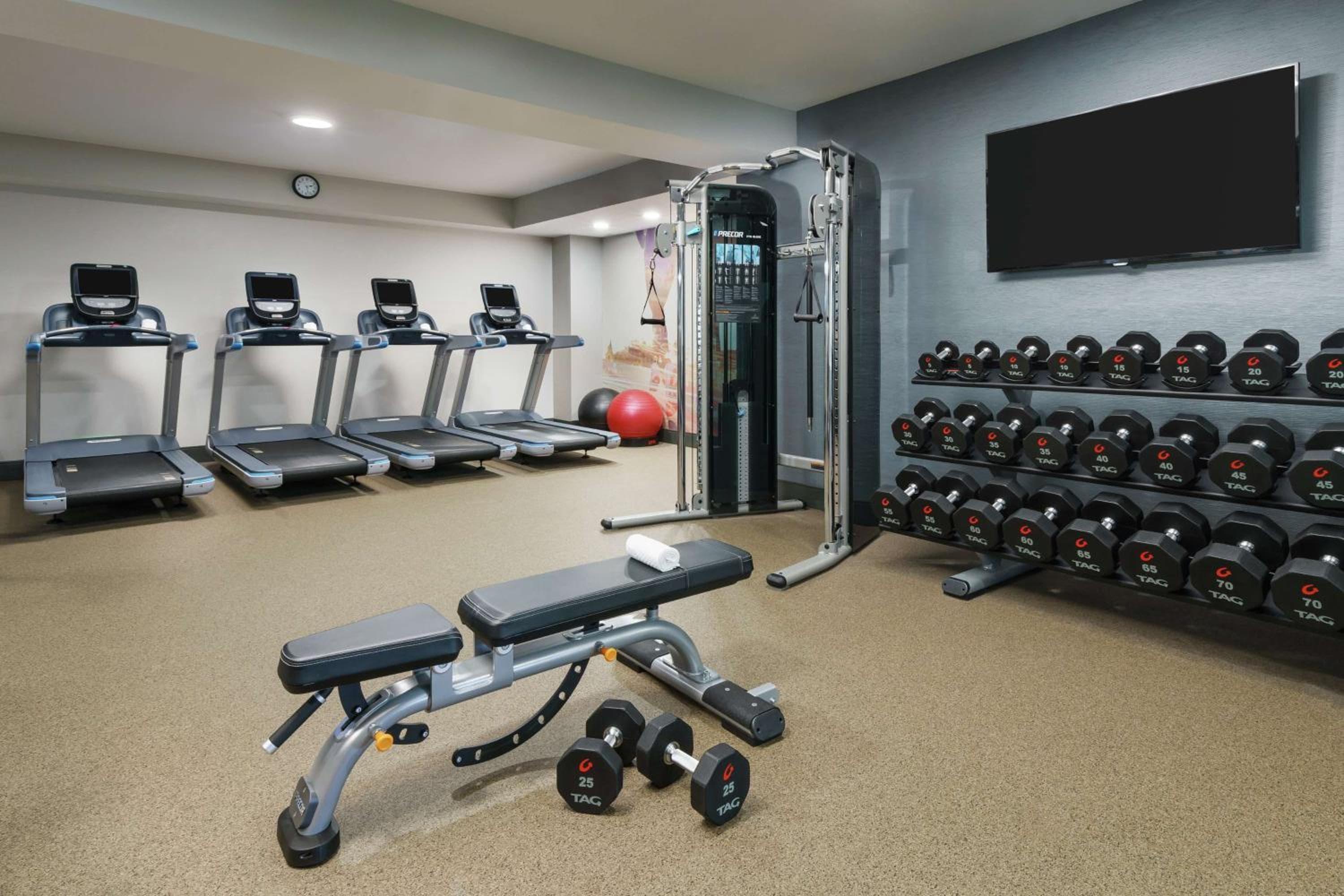 DoubleTree by Hilton Orlando Airport Hotel — 15