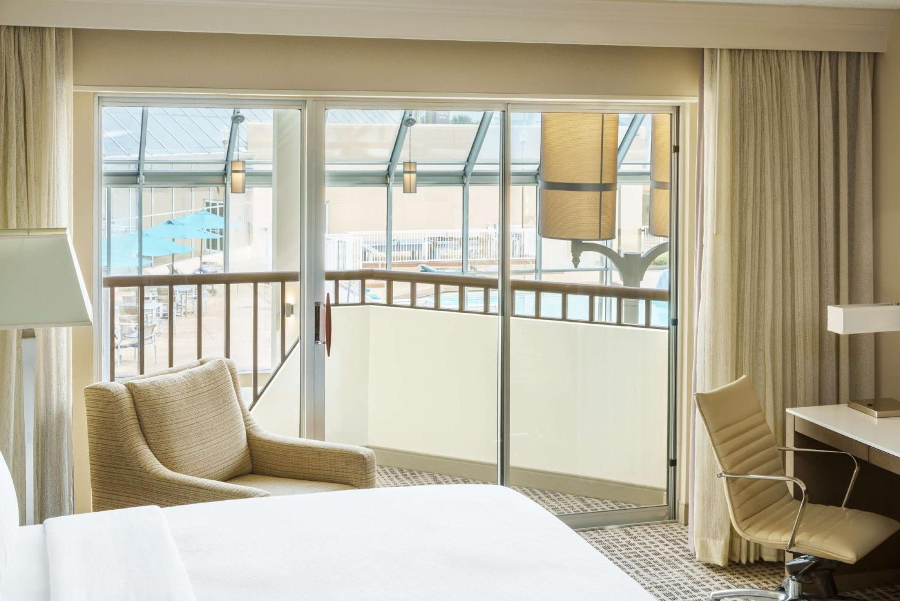 DoubleTree by Hilton Orlando Airport Hotel — 25