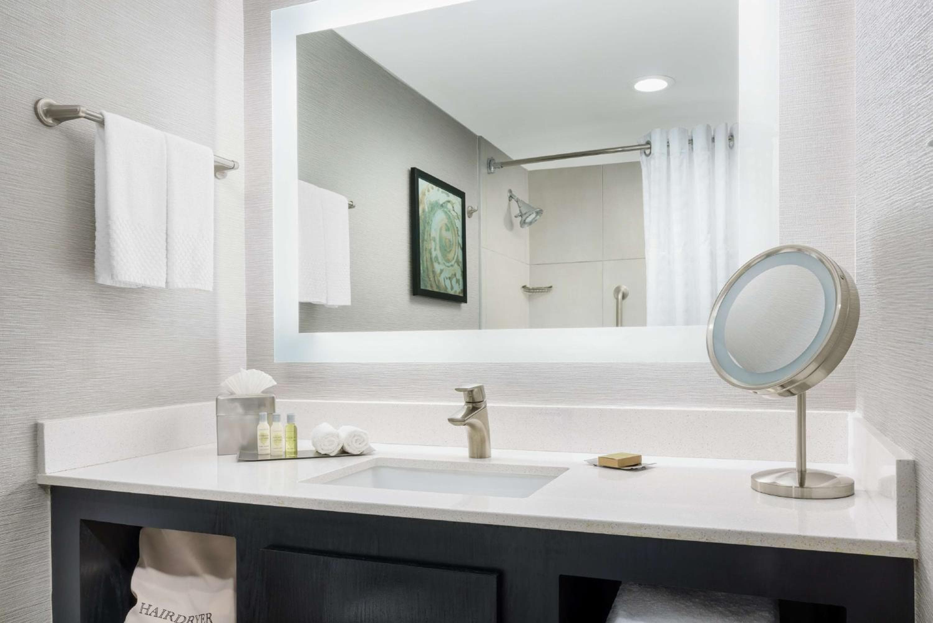 DoubleTree by Hilton Orlando Airport Hotel — 29