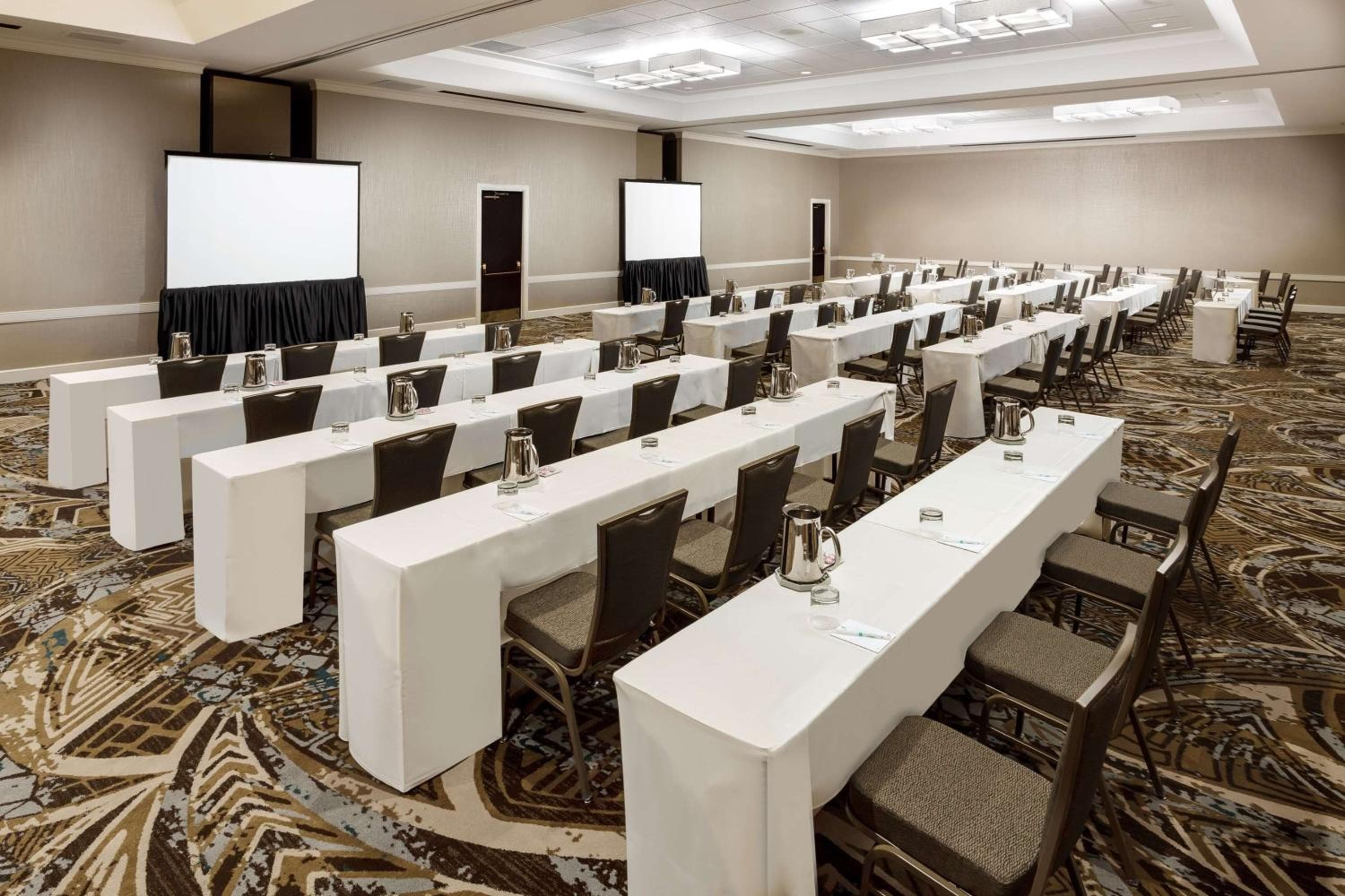Embassy Suites by Hilton Orlando Lake Buena Vista Resort — 30