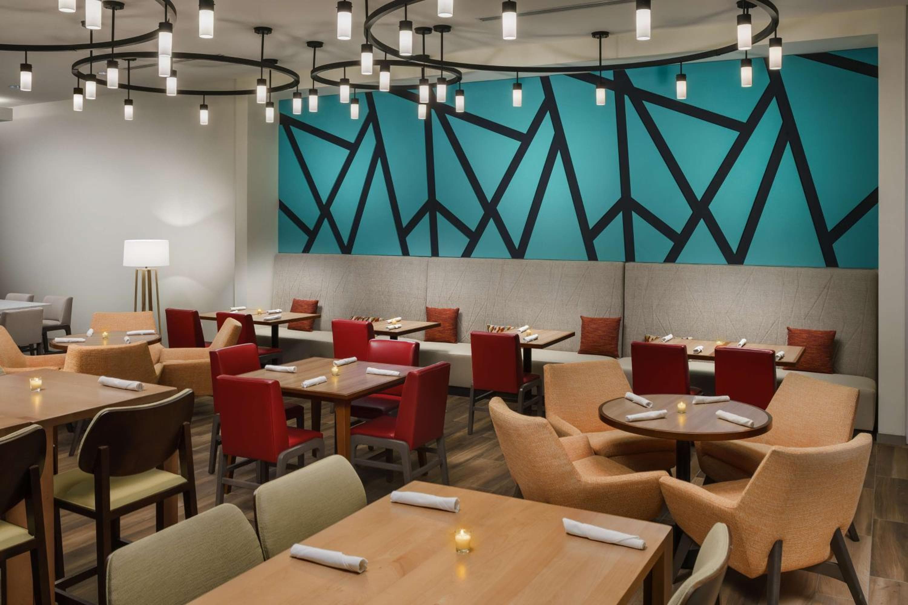 Hilton Garden Inn Apopka City Center, Florida — 13