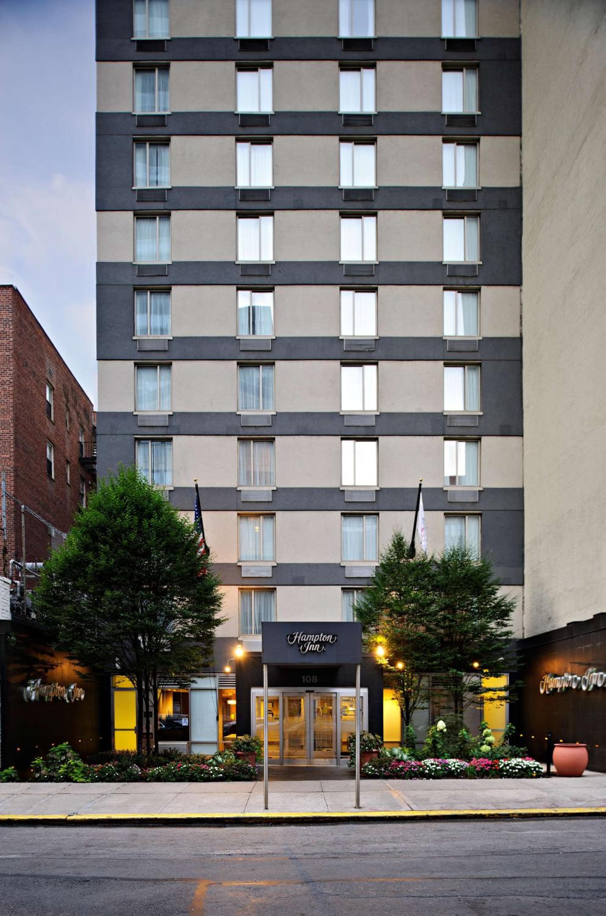 Hampton Inn Manhattan Chelsea — 2