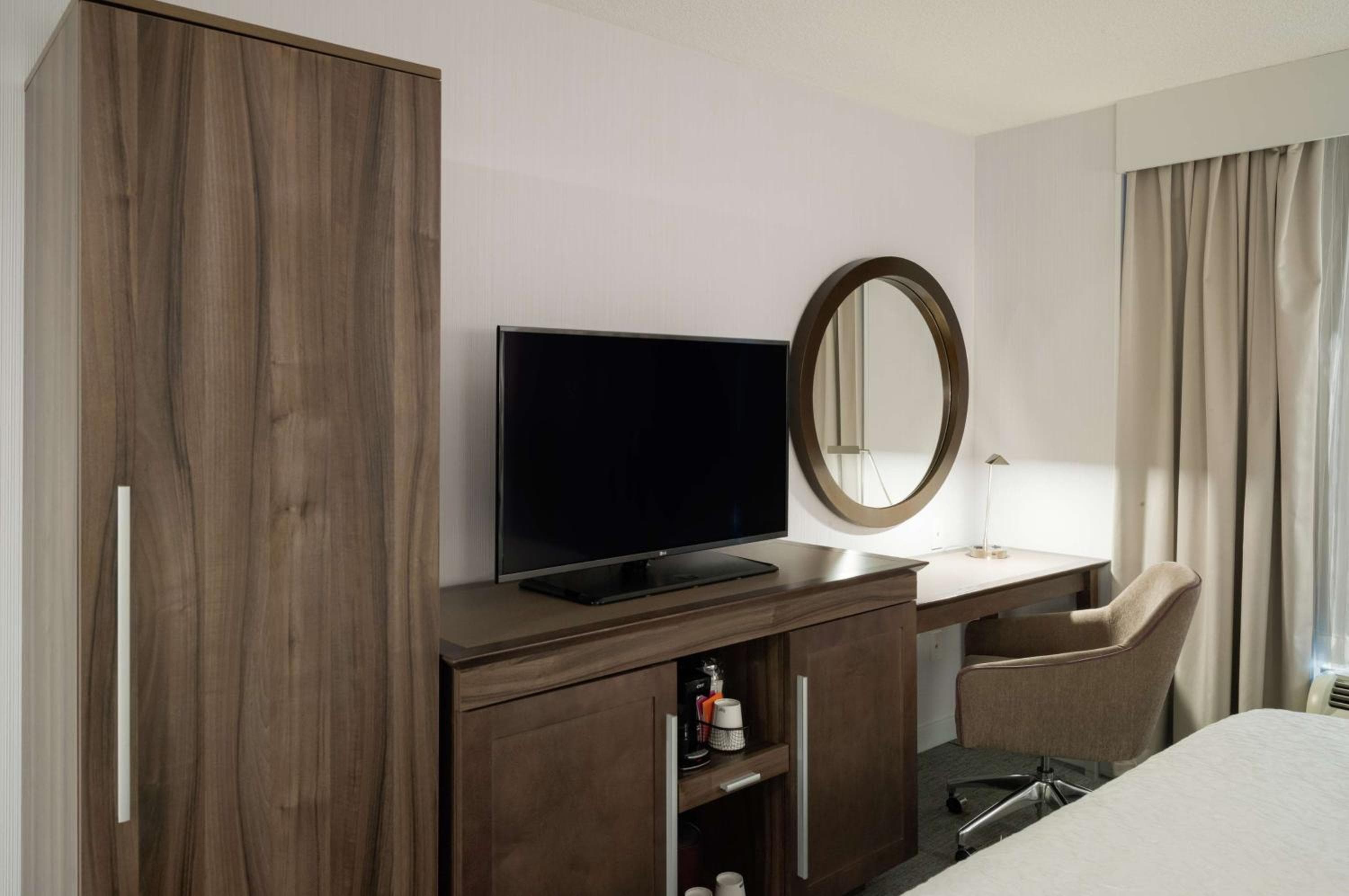 Hampton Inn Manhattan Chelsea — 11