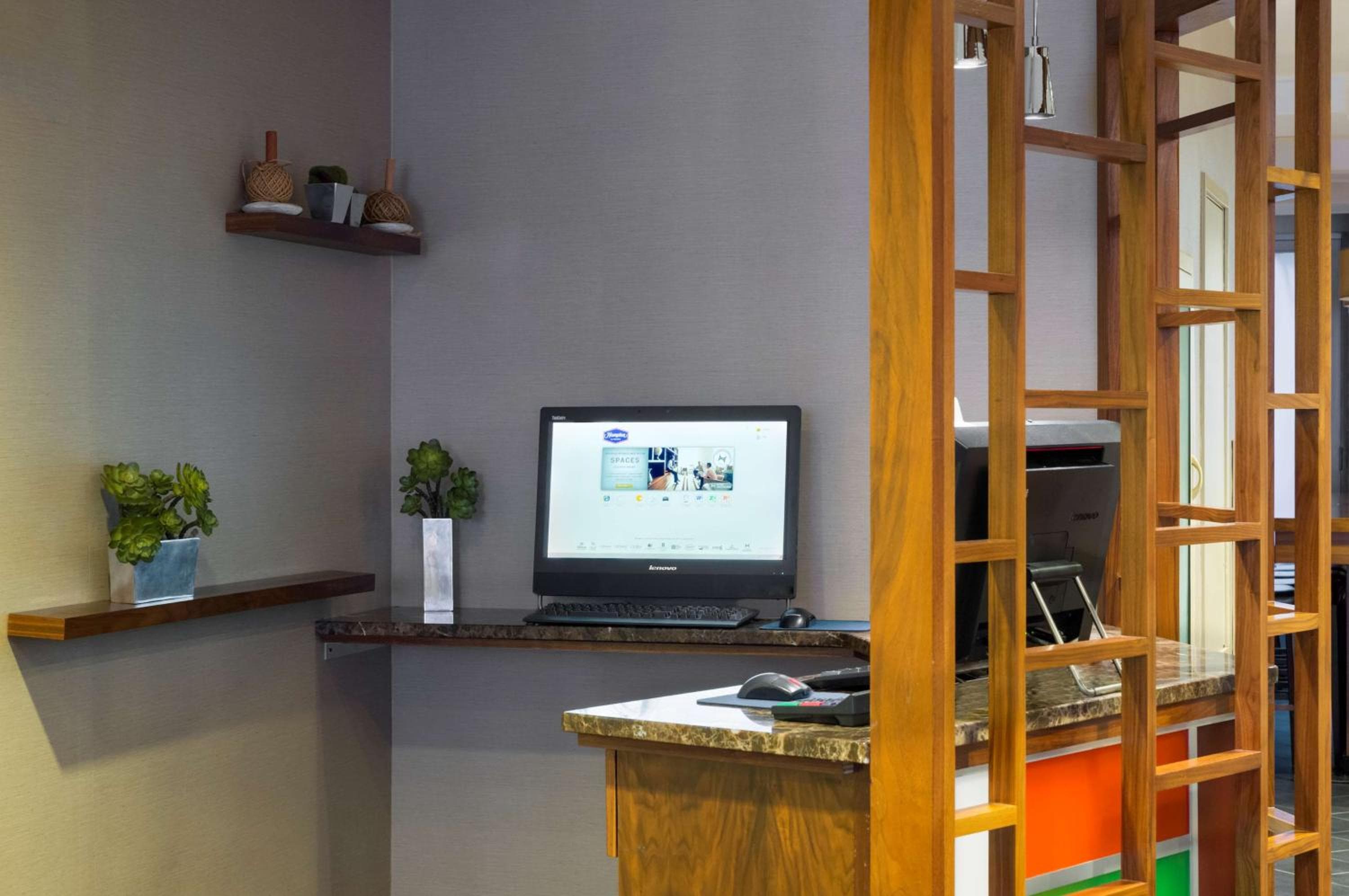 Hampton Inn Manhattan Chelsea — 27
