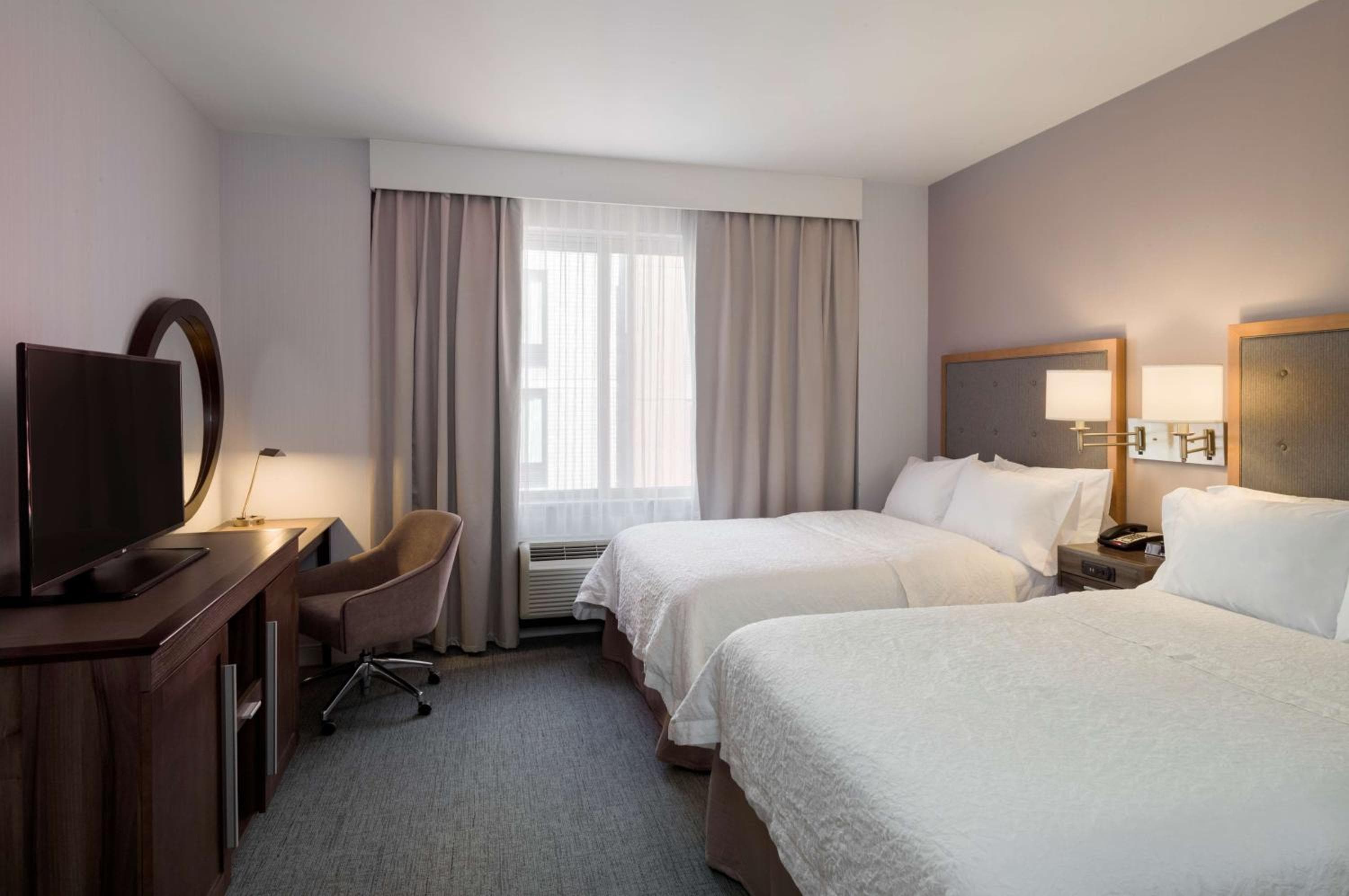 Hampton Inn Manhattan - Times Square South — 11