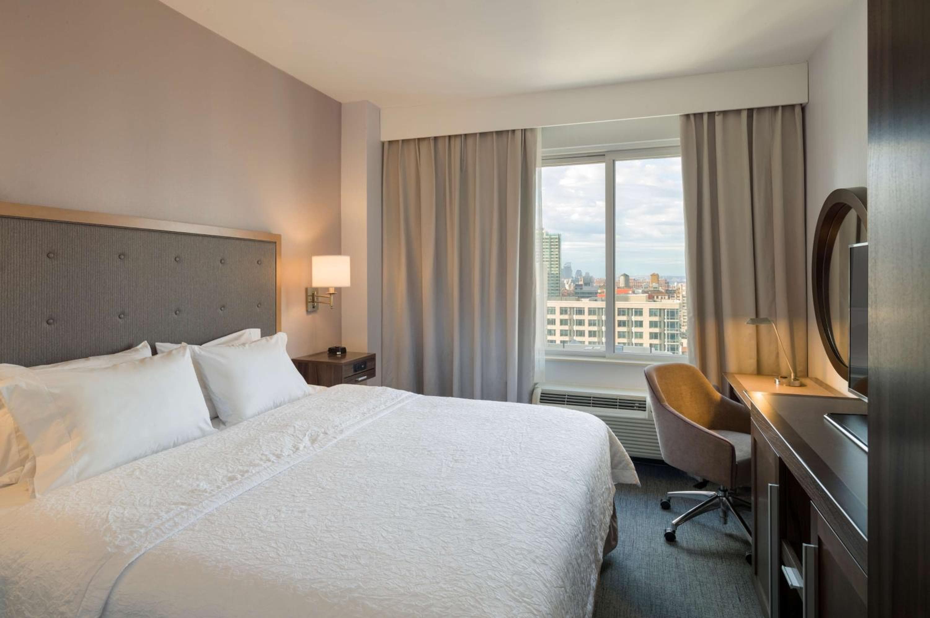 Hampton Inn Manhattan - Times Square South — 21