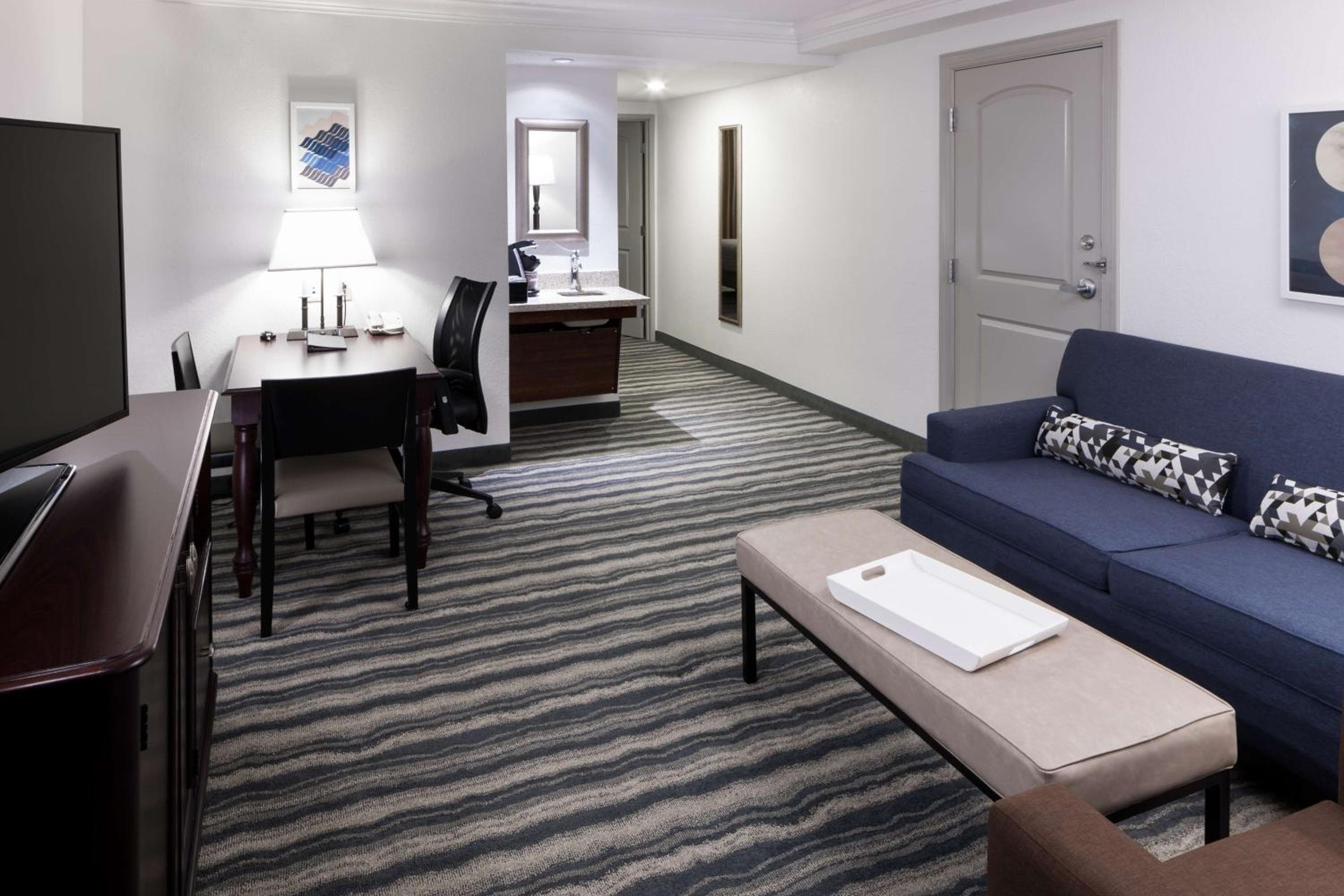 Embassy Suites by Hilton Tampa-Brandon — 21