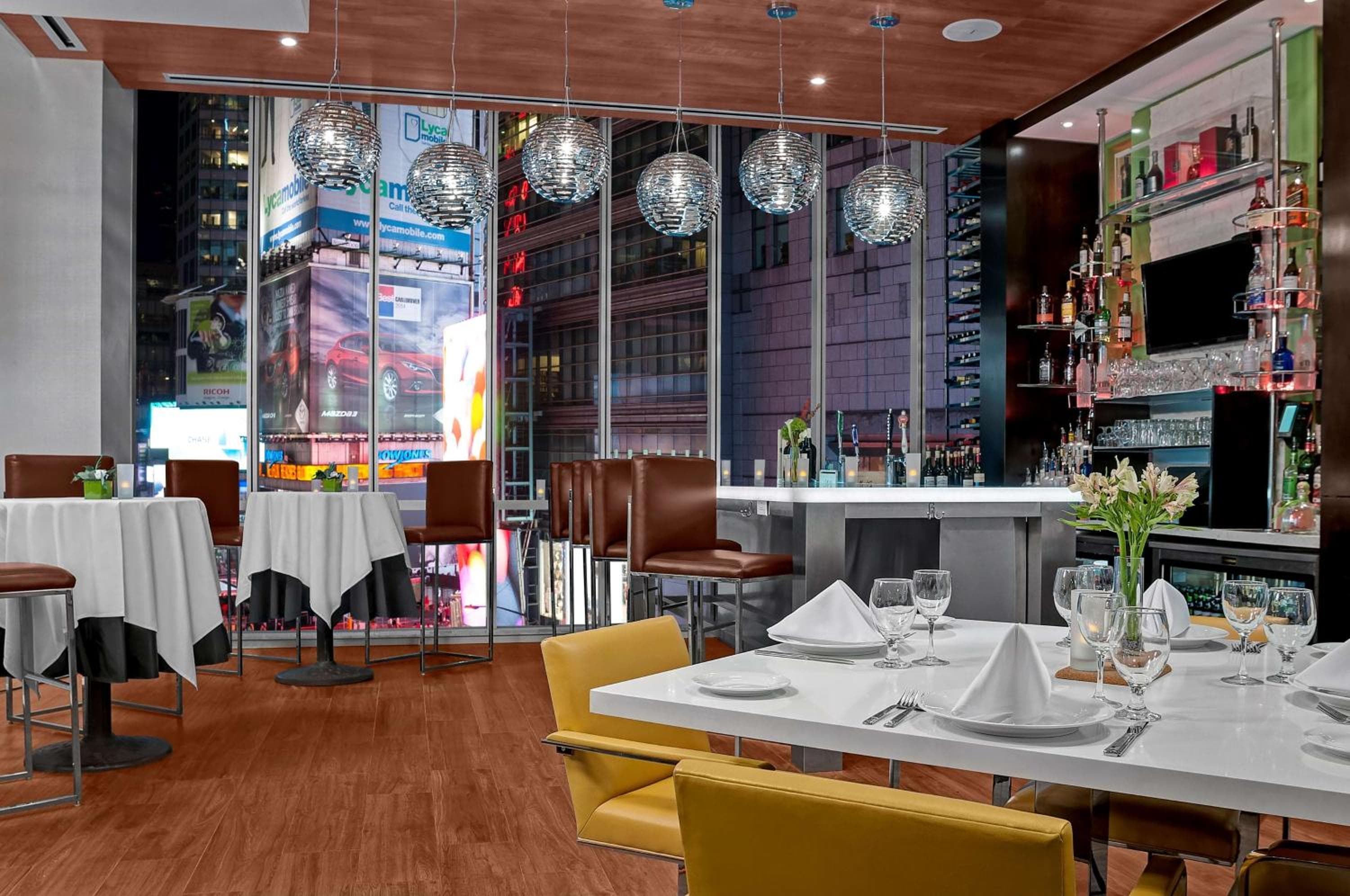 Hilton Garden Inn New York - Times Square Central — 4