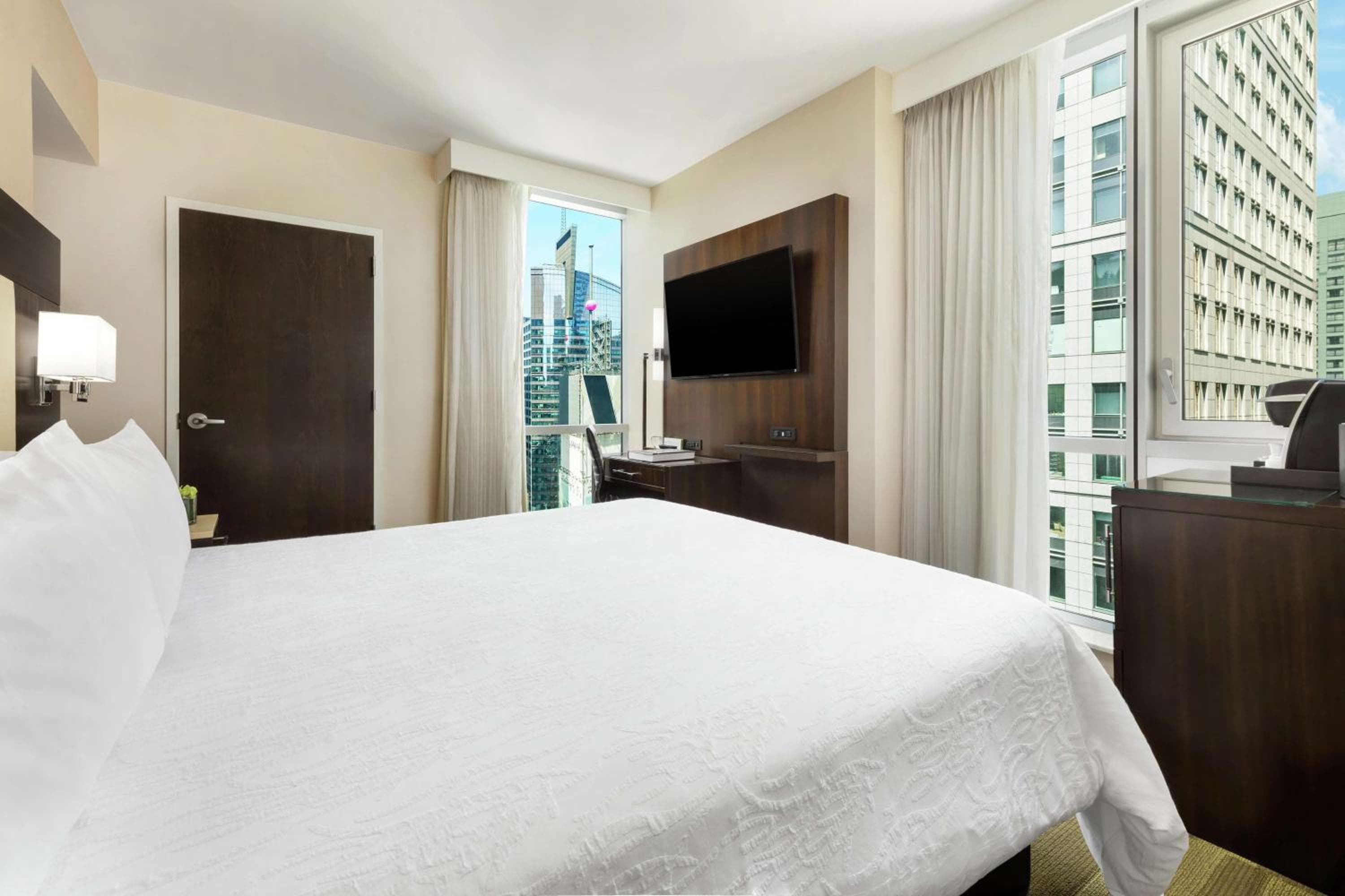 Hilton Garden Inn New York - Times Square Central — 6