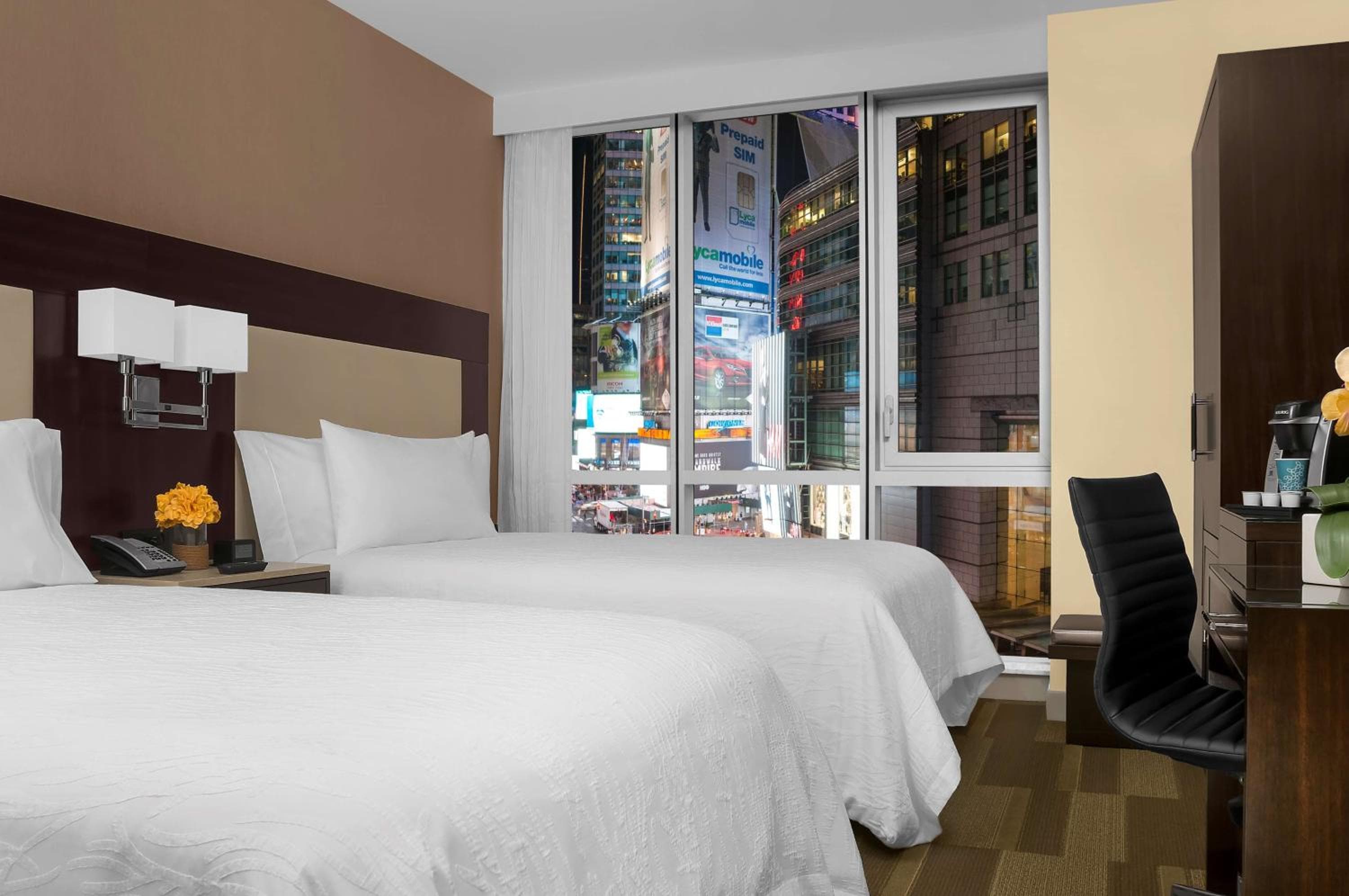 Hilton Garden Inn New York - Times Square Central — 14