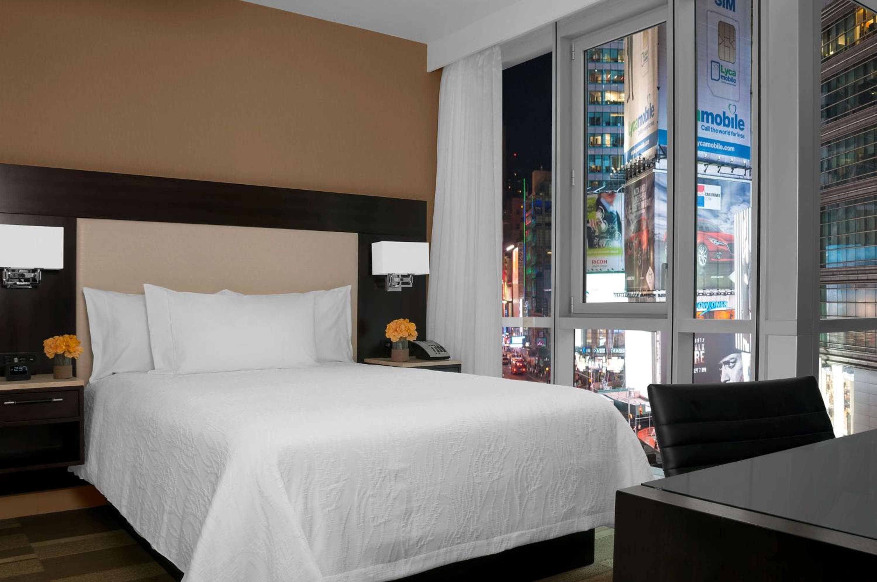 Hilton Garden Inn New York - Times Square Central — 13