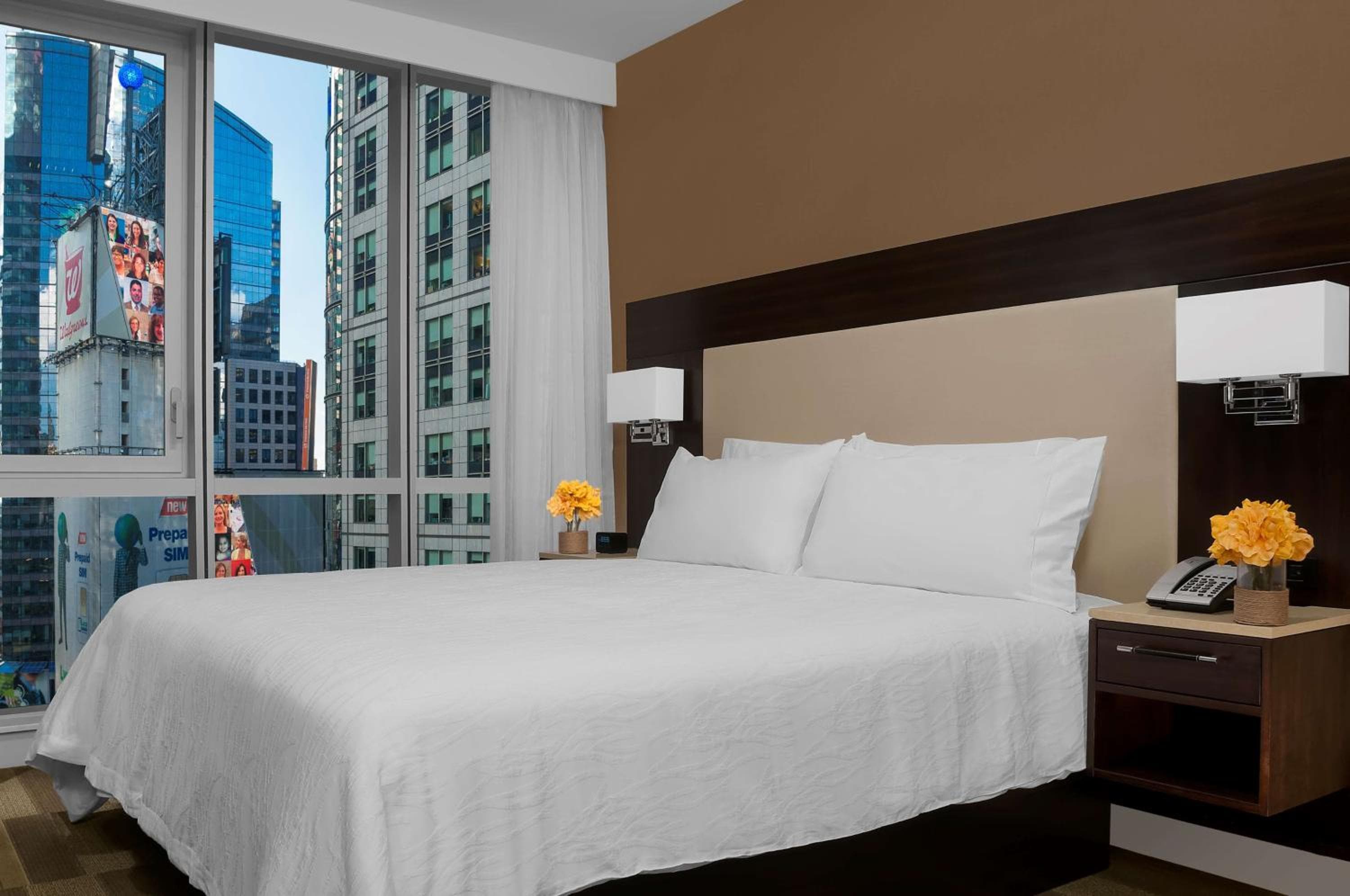 Hilton Garden Inn New York - Times Square Central — 20