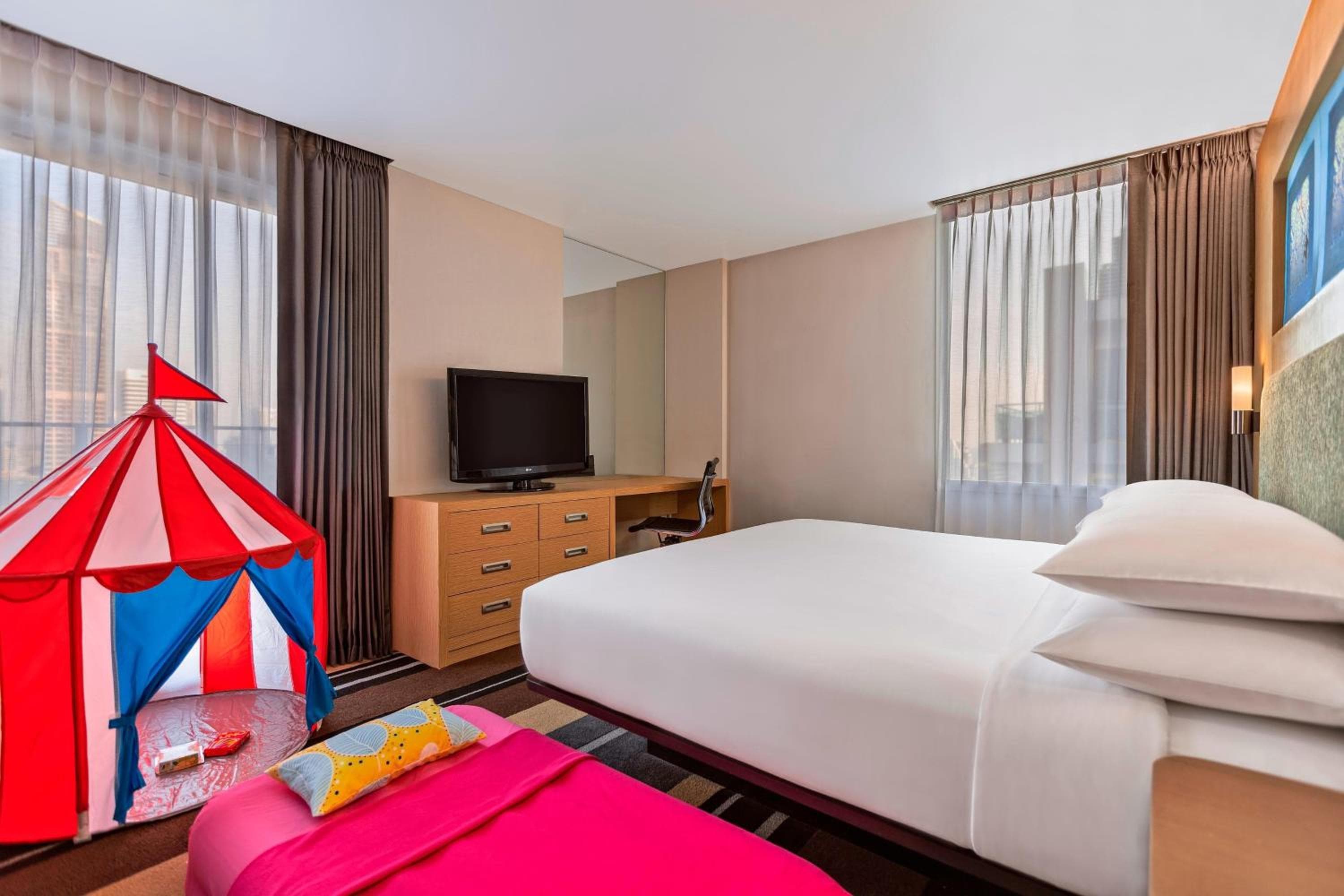 Aloft by Marriott Bangkok Sukhumvit 11 — 28