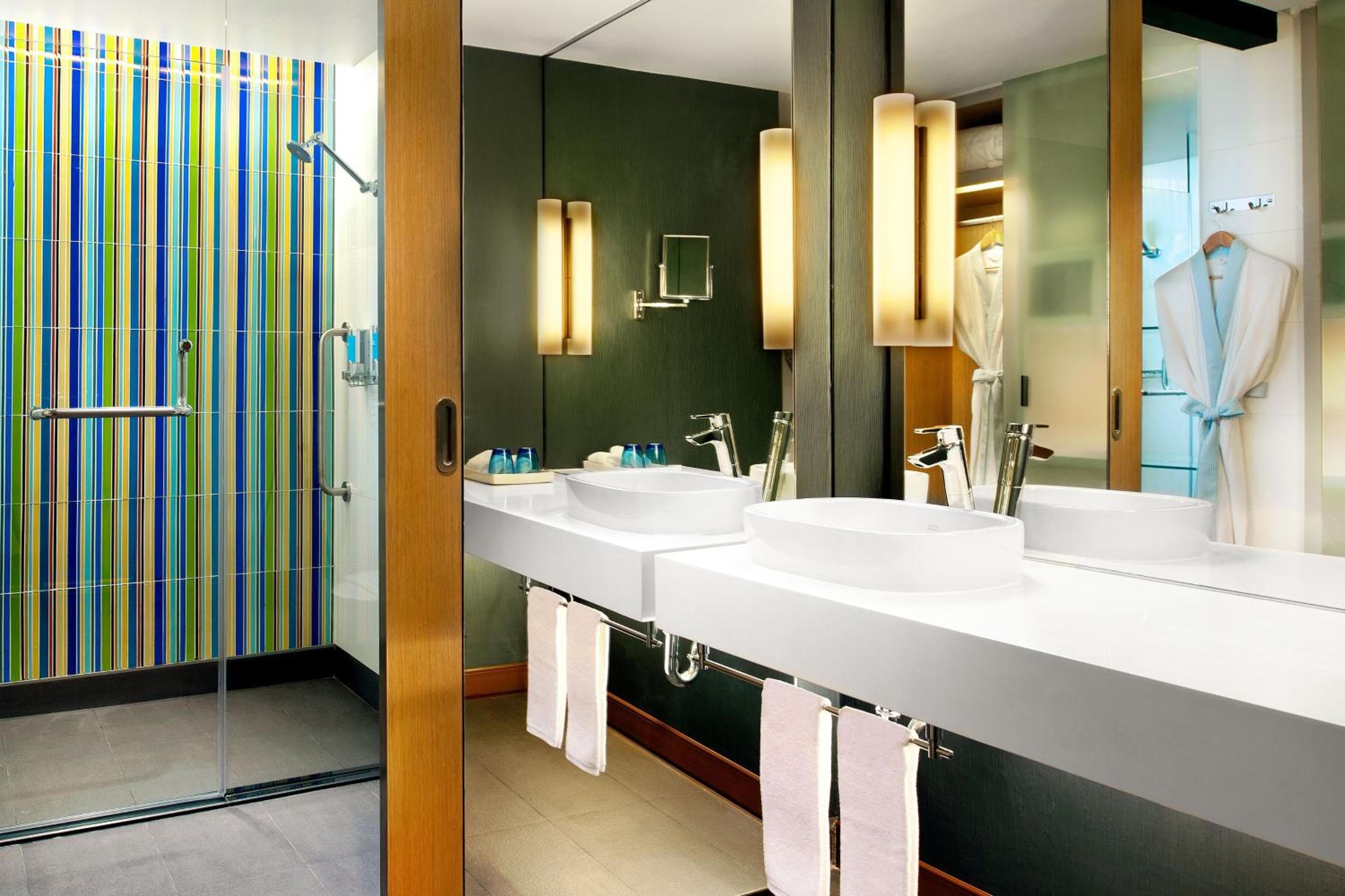 Aloft by Marriott Bangkok Sukhumvit 11 — 10