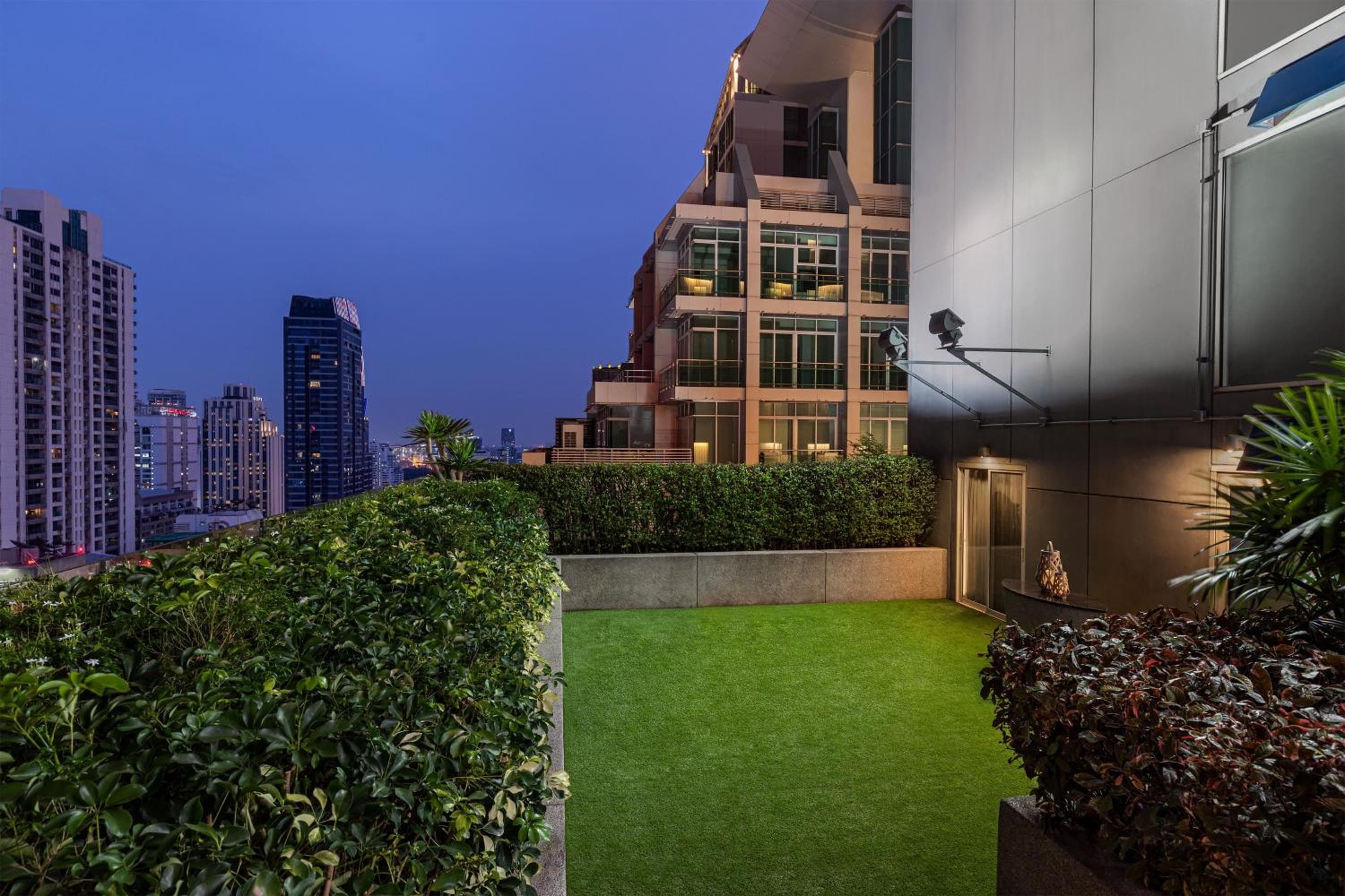 Aloft by Marriott Bangkok Sukhumvit 11 — 3