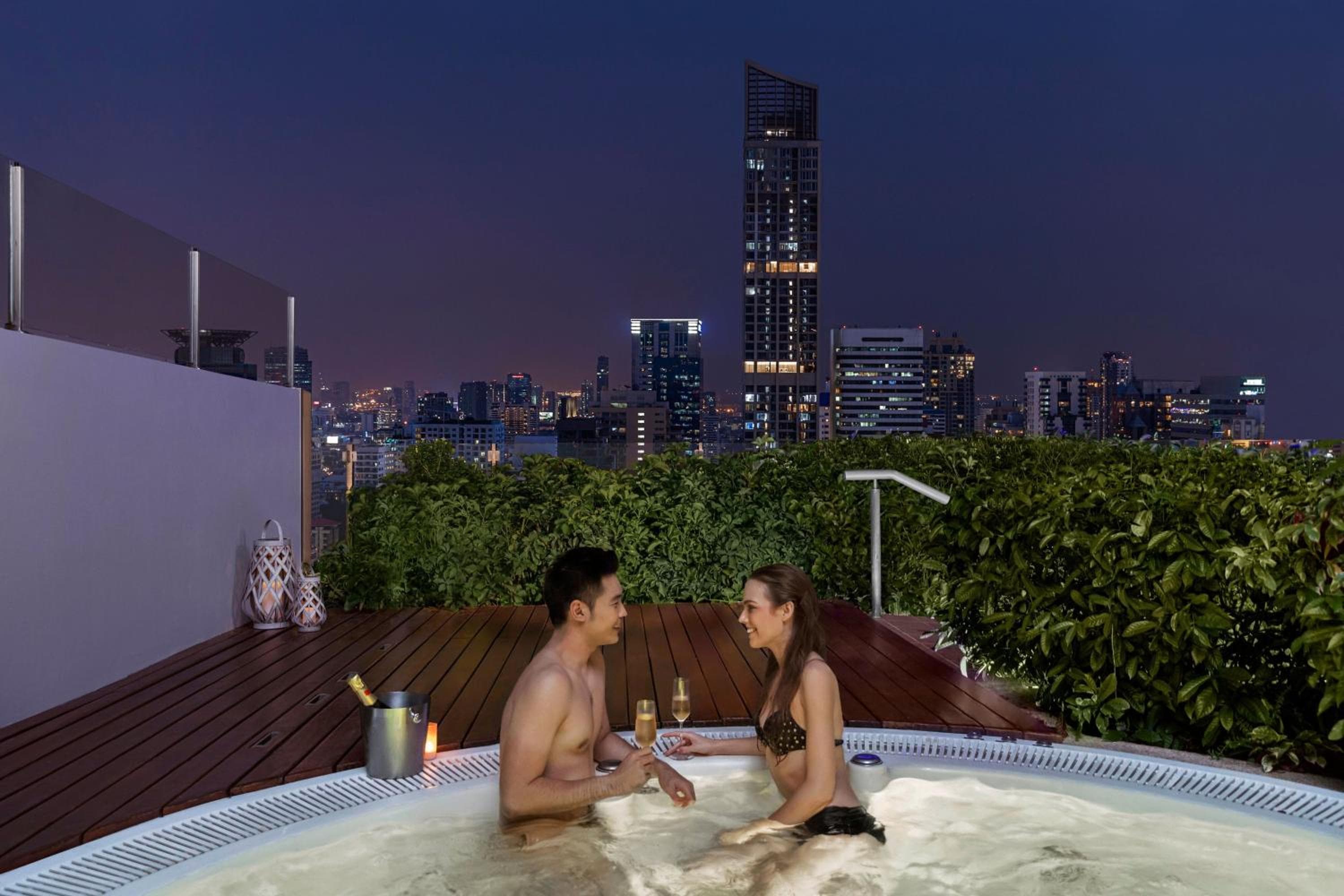 Aloft by Marriott Bangkok Sukhumvit 11 — 25