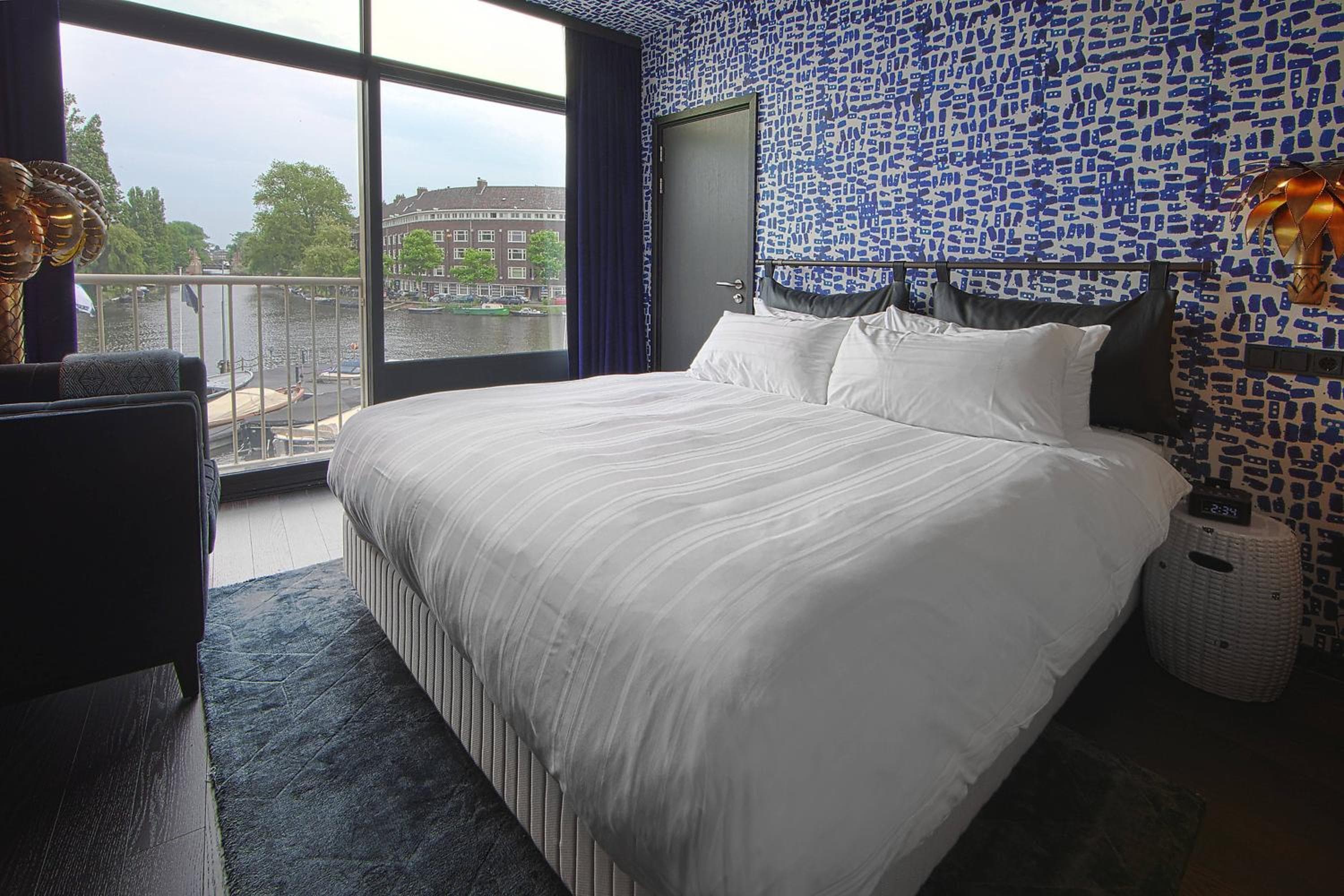 Apollo Hotel Amsterdam, un hotel tributo a la cartera — 23