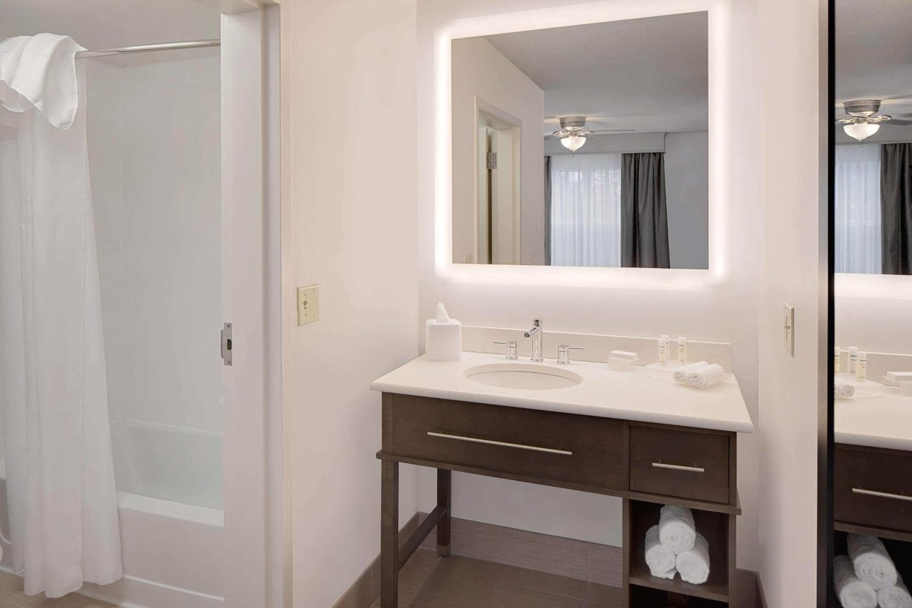 Homewood Suites by Hilton Orlando Maitland — 12