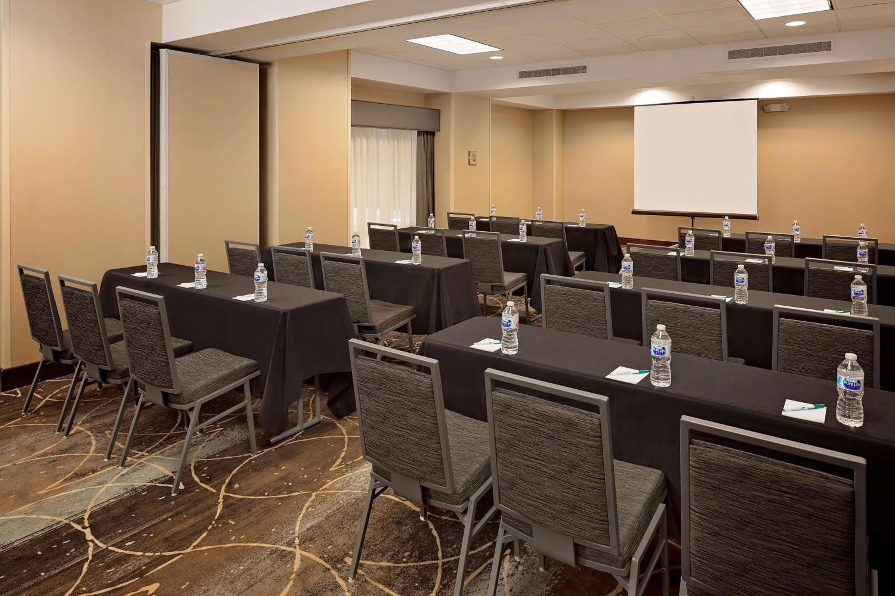 Homewood Suites by Hilton Orlando Maitland — 18