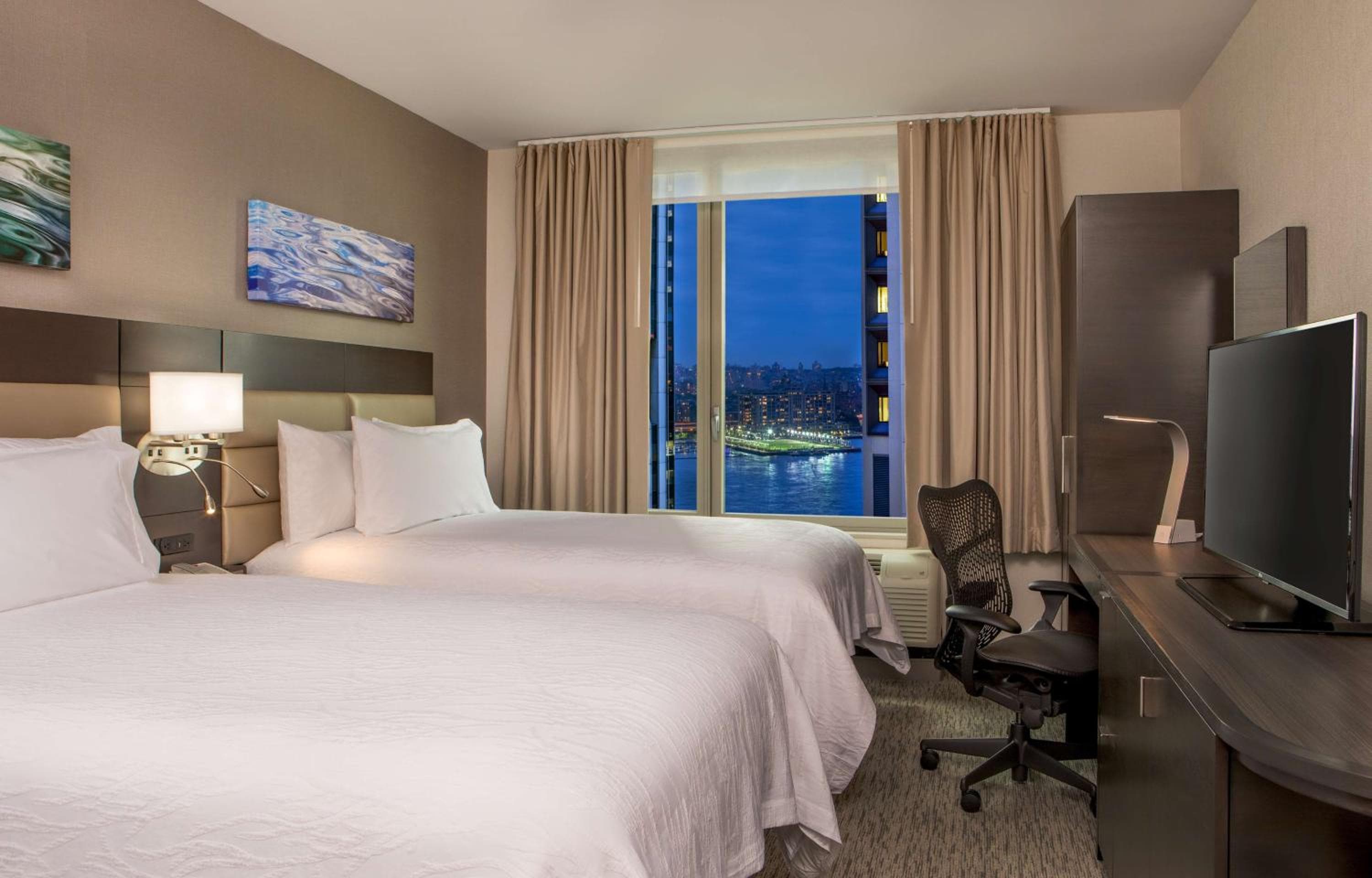 Hilton Garden Inn NYC Financial Center/Manhattan Downtown hotel, 6 Water Street   , New York, United States — photo 32