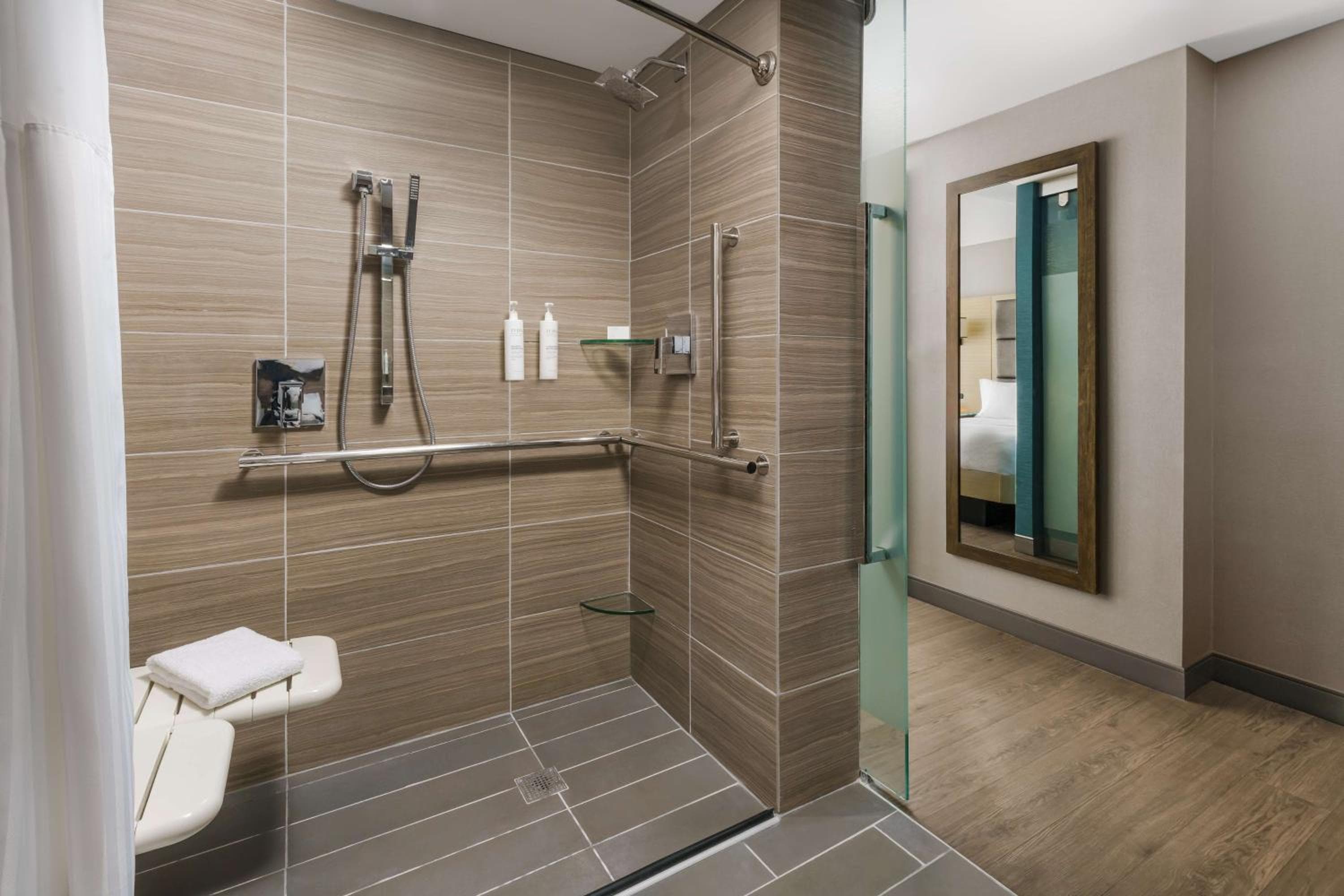 Hilton Garden Inn New York Times Square Nord — 30