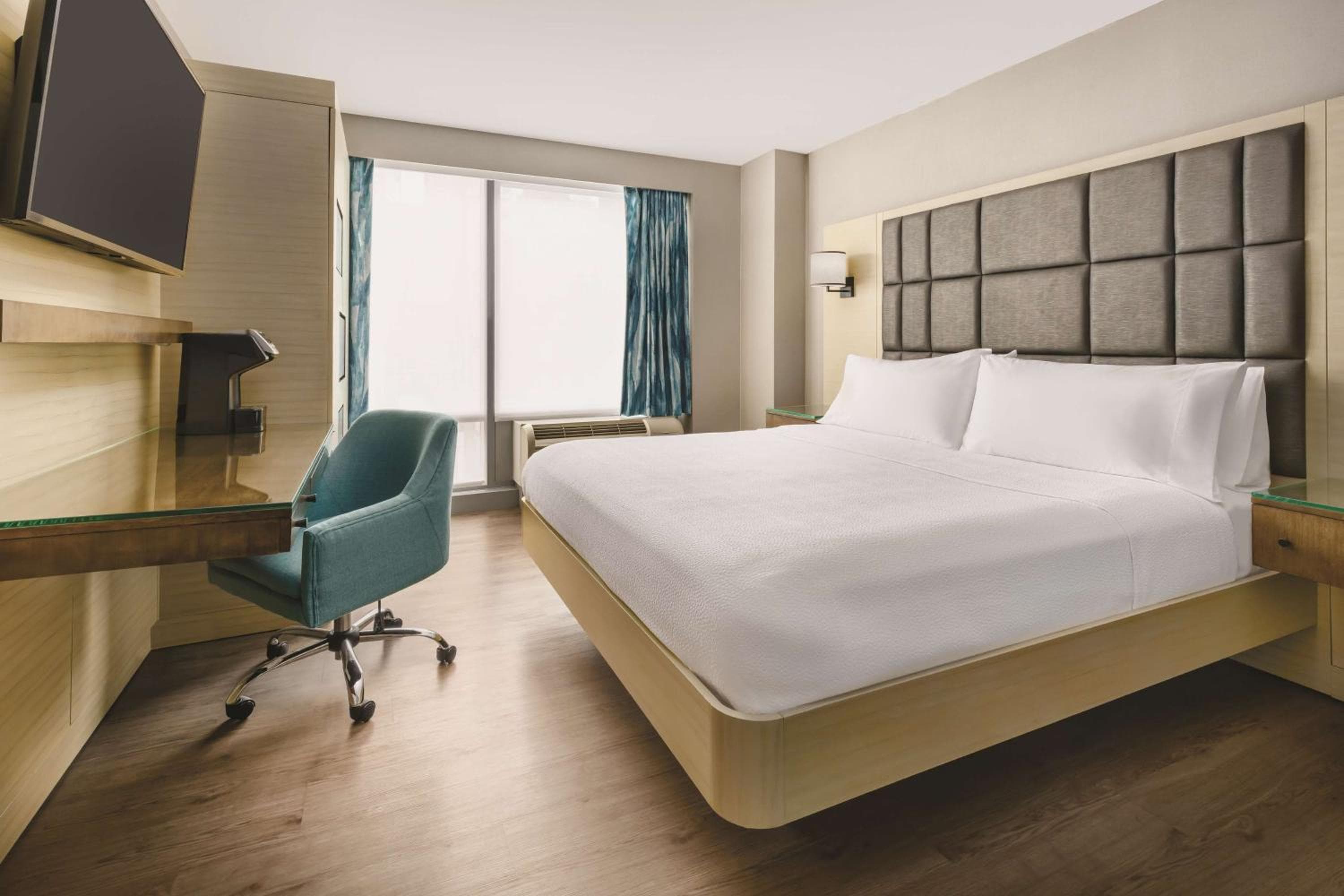 Hilton Garden Inn New York Times Square Nord — 19
