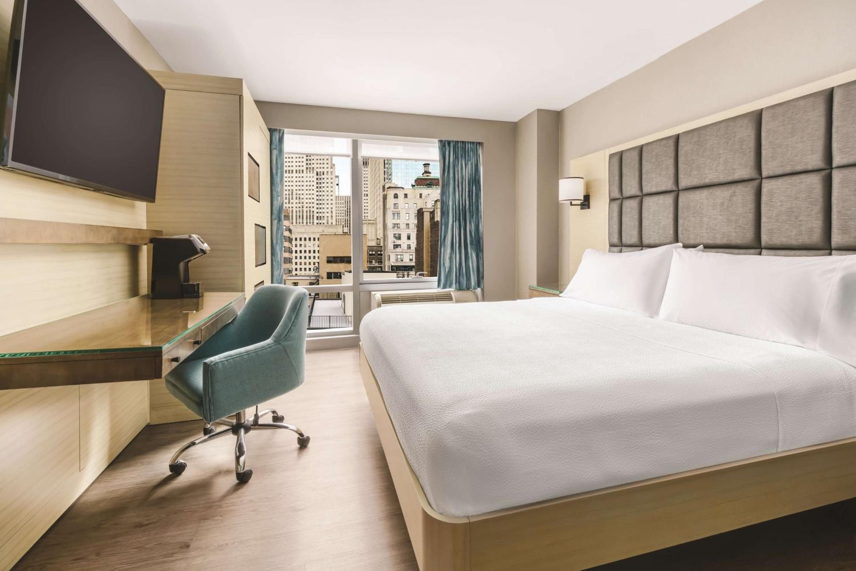 Hilton Garden Inn New York Times Square Nord — 8