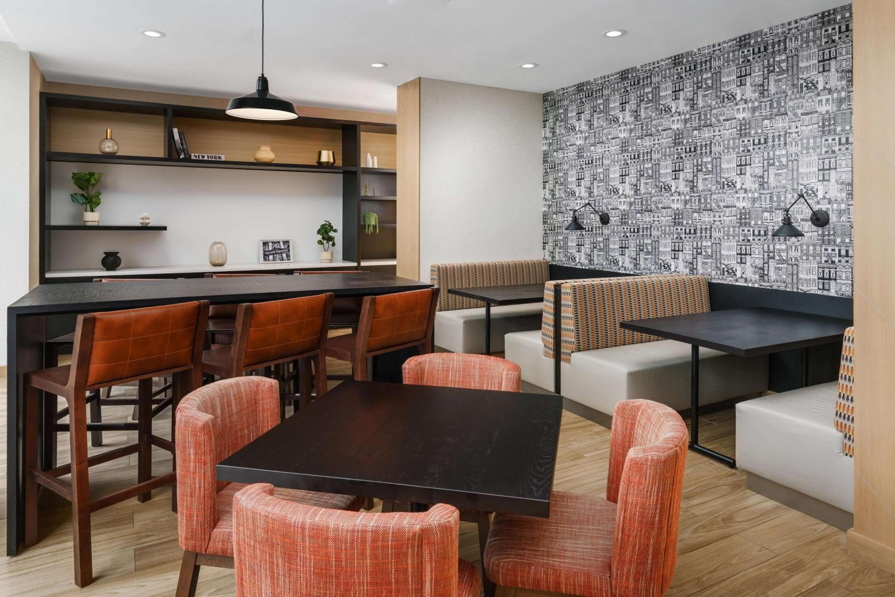 Hampton Inn Manhattan-35th St Empire State Bldg — 2