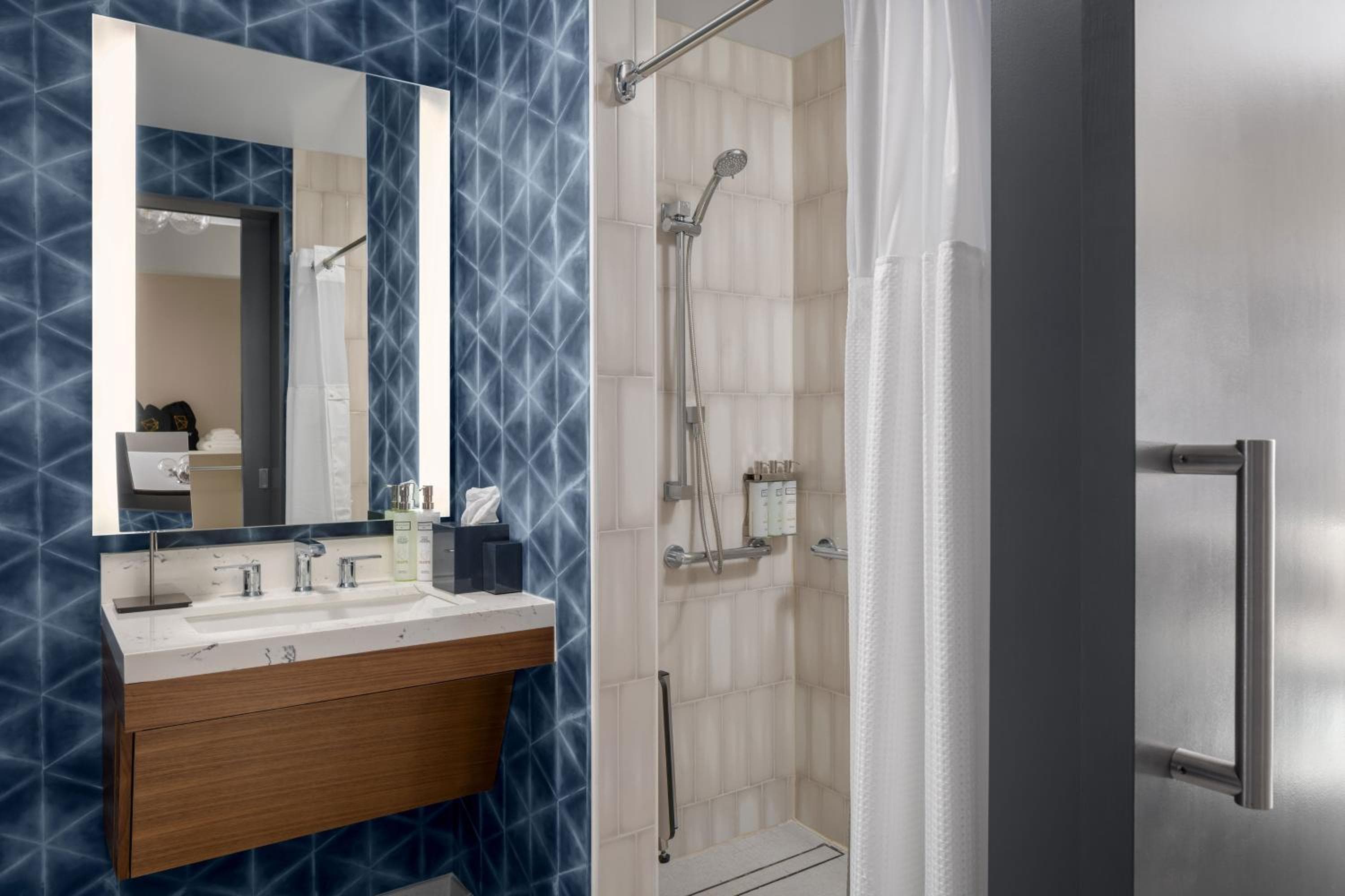 Il Celeste Hotel, Orlando, un Tribute Portfolio Hotel — 12