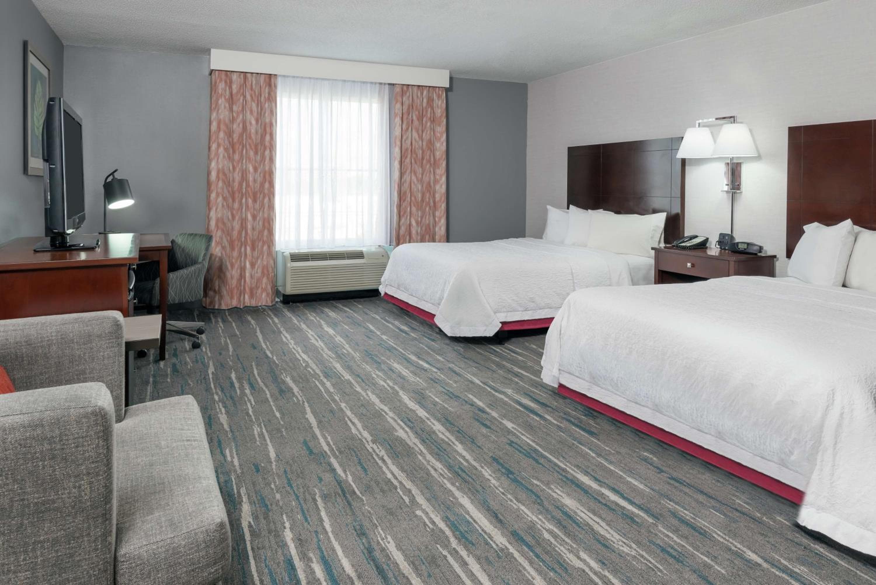 Hampton Inn & Suites Orlando Airport at Gateway Village — 27