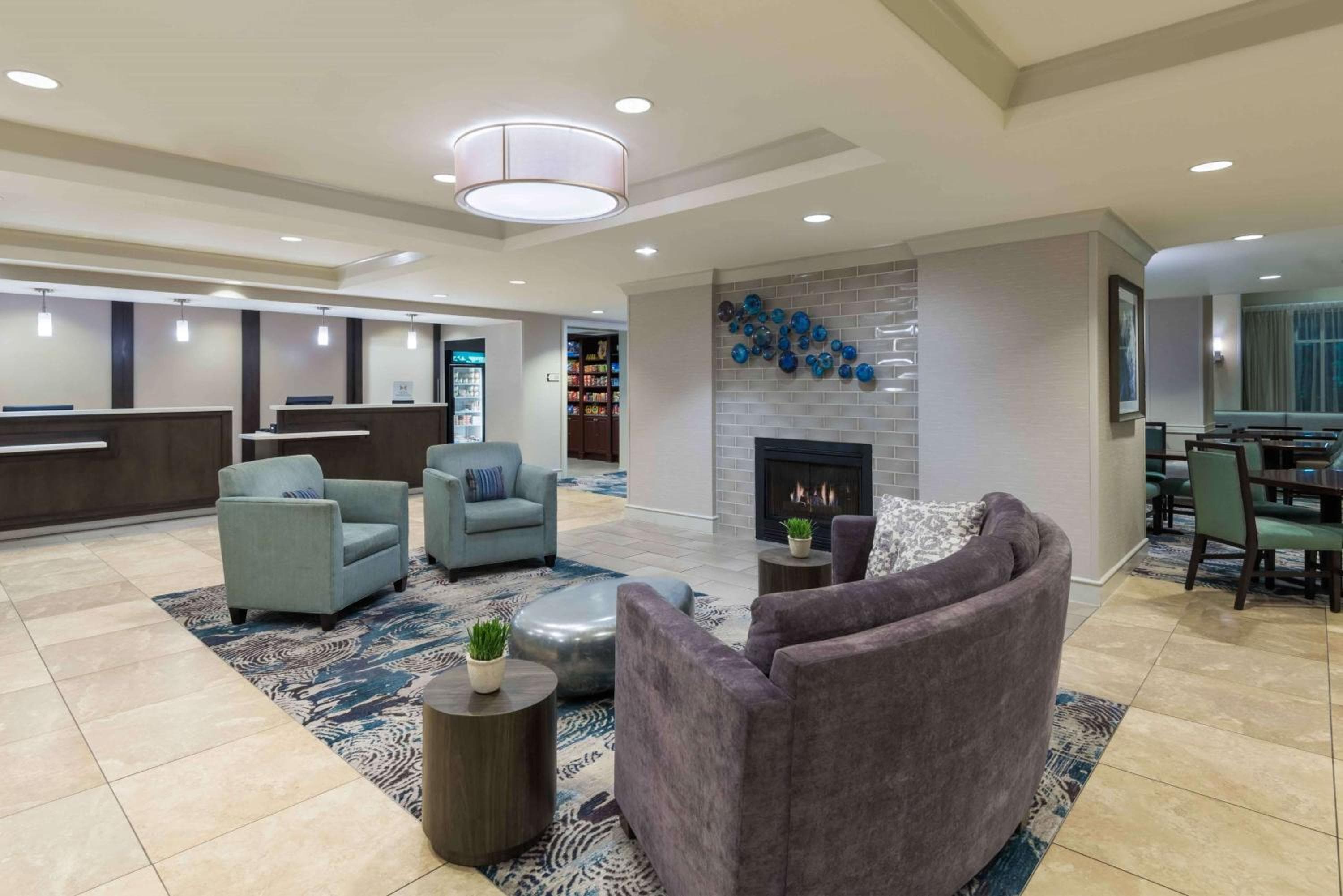 Homewood Suites by Hilton Tampa Airport - Westshore — 2