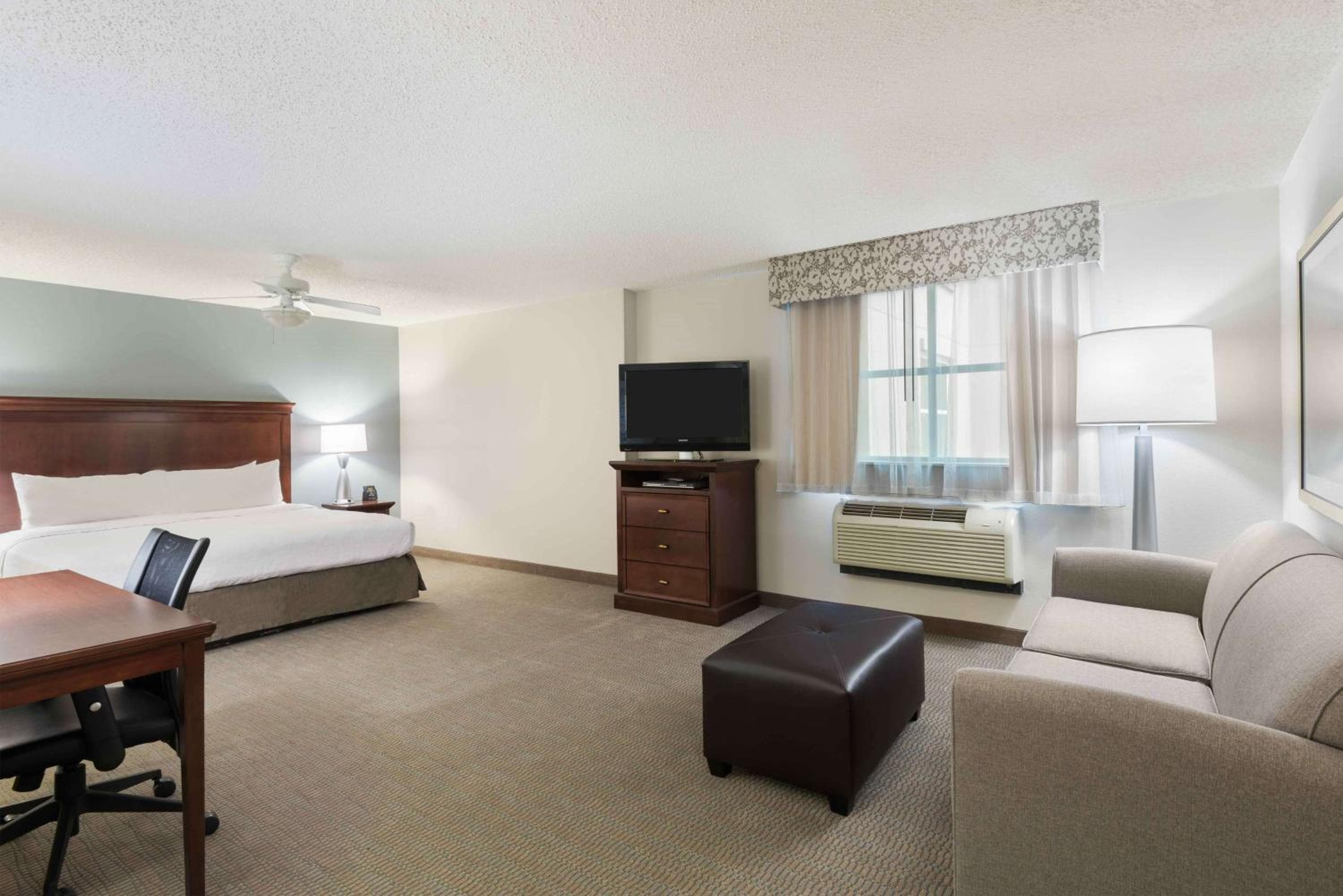 Homewood Suites by Hilton Tampa Airport - Westshore — 14
