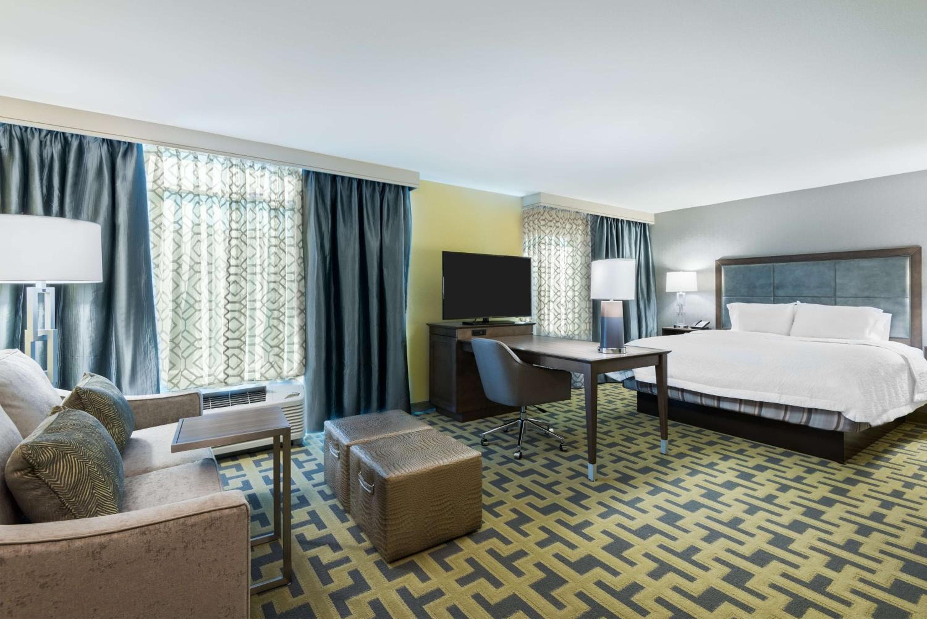 Hampton Inn & Suites Tampa Airport Avion Park Westshore — 12