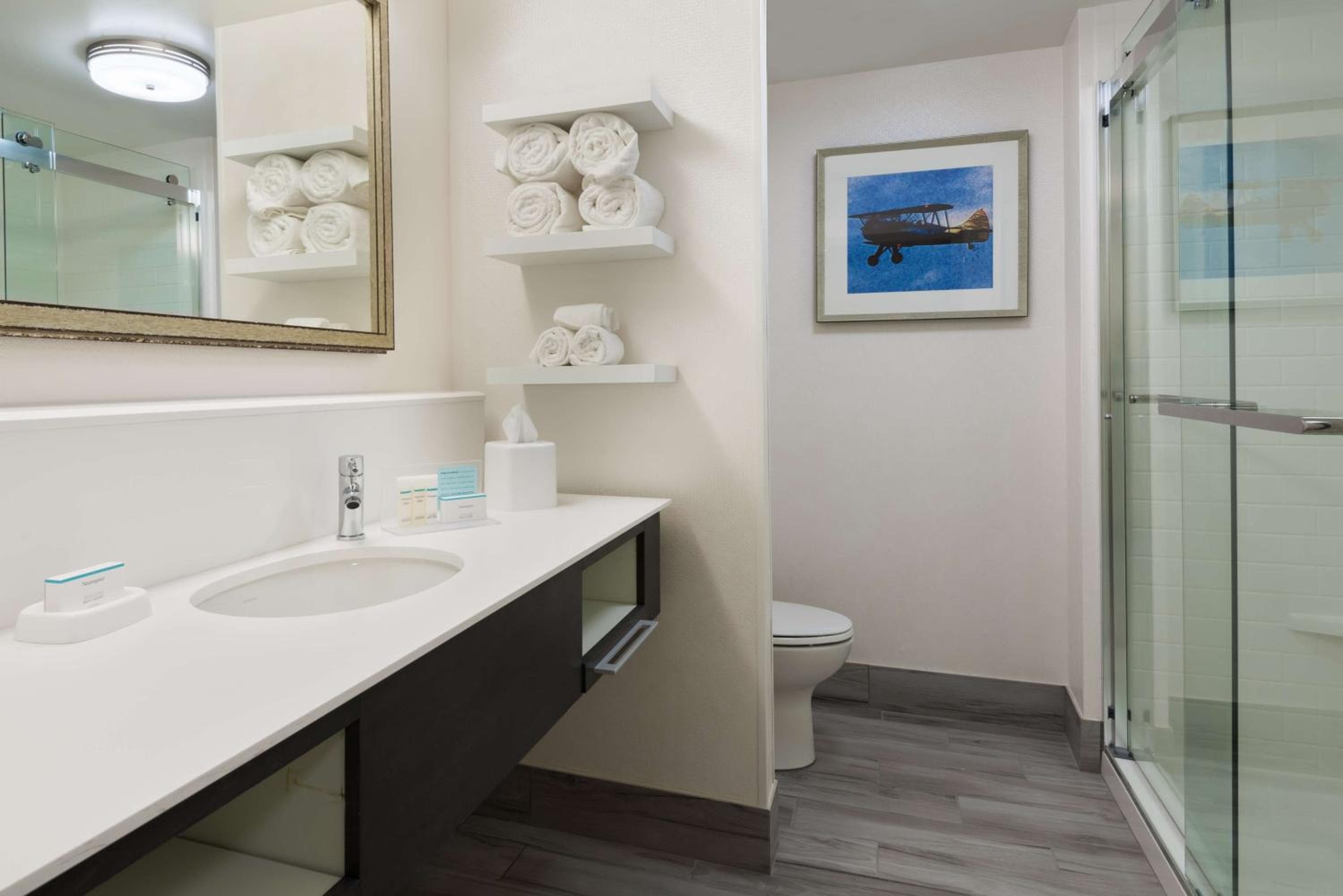 Hampton Inn & Suites Tampa Airport Avion Park Westshore — 25