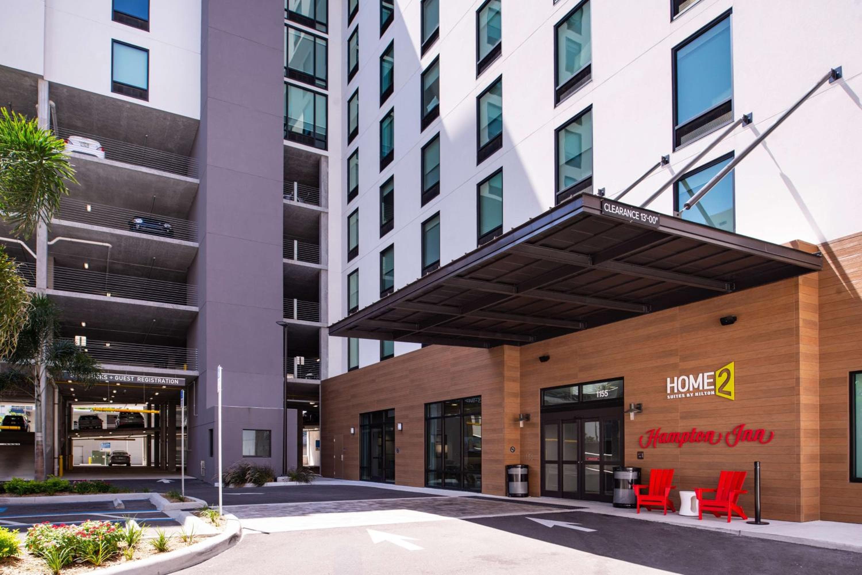 Home2 Suites By Hilton Tampa Downtown Channel District — 6