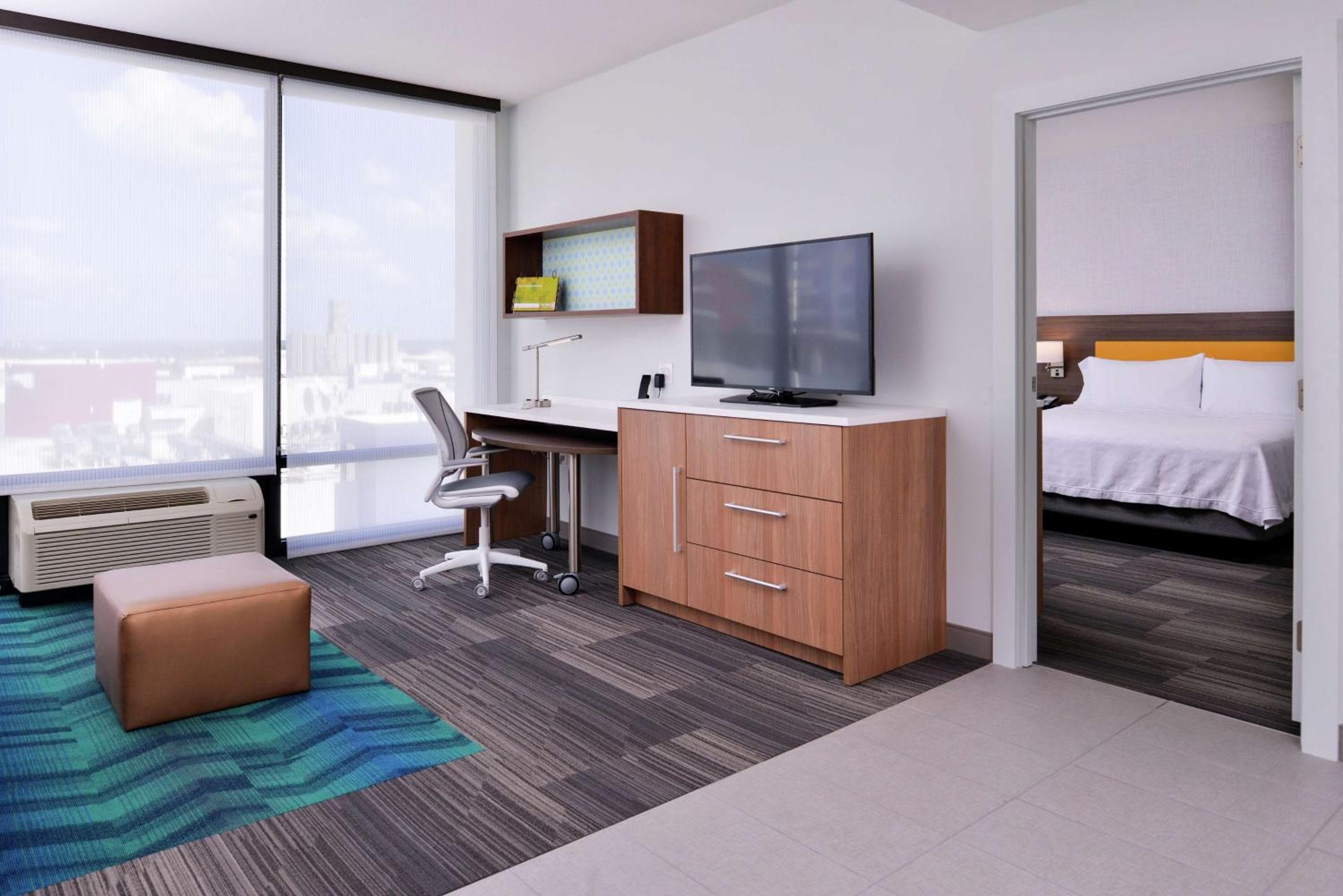 Home2 Suites By Hilton Tampa Downtown Channel District — 24