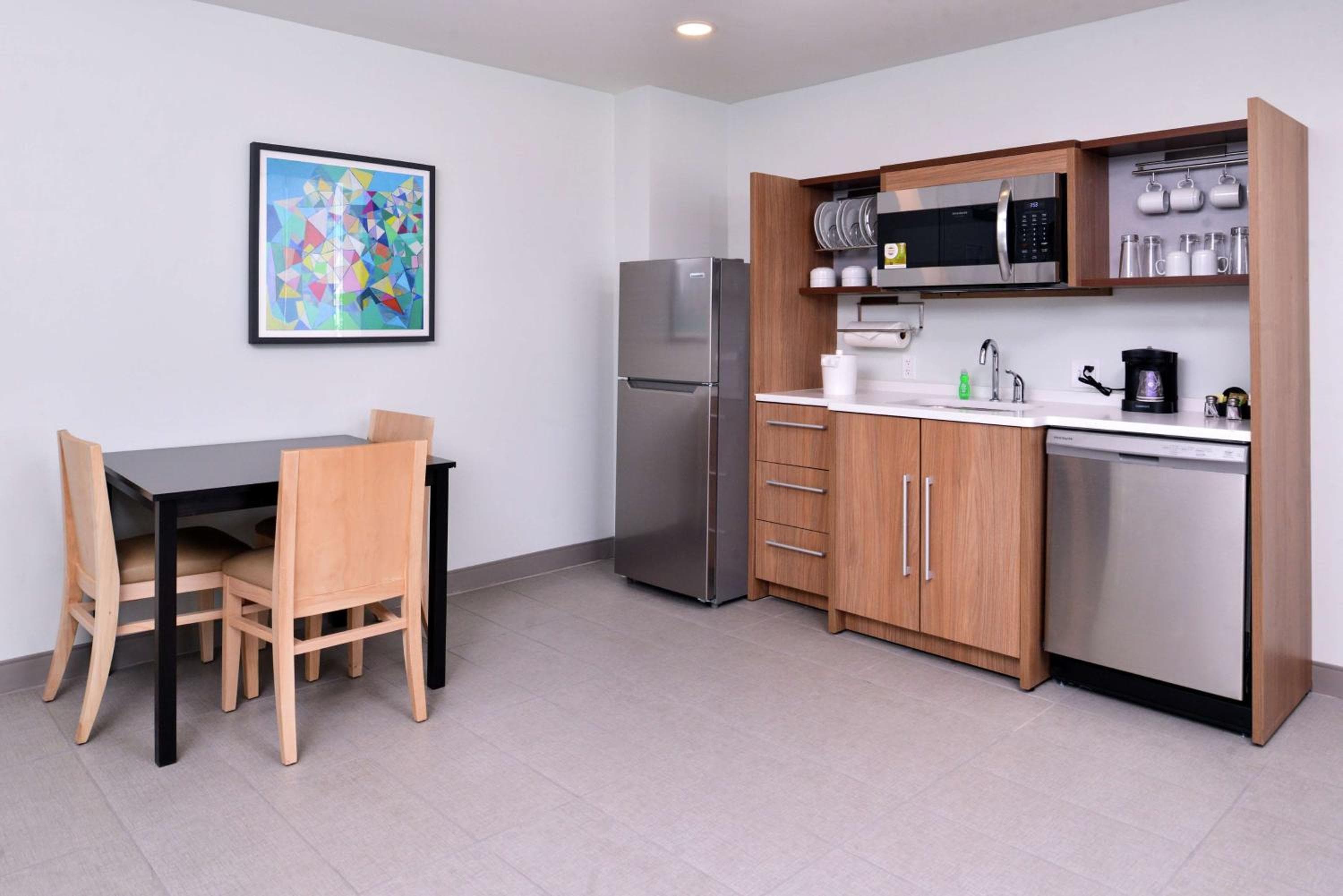 Home2 Suites By Hilton Tampa Downtown Channel District — 22