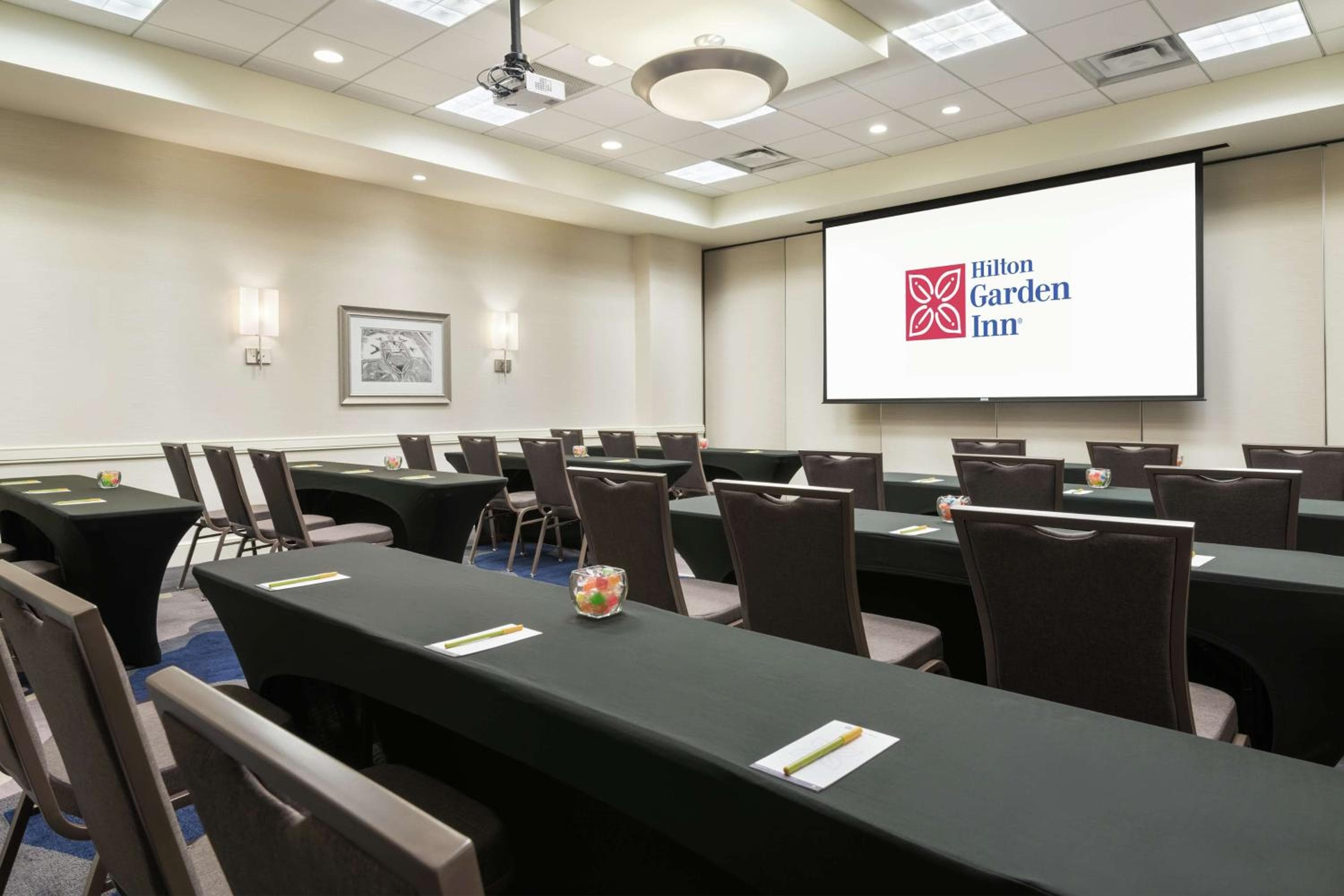 Hilton Garden Inn Tampa Airport/Westshore — 27