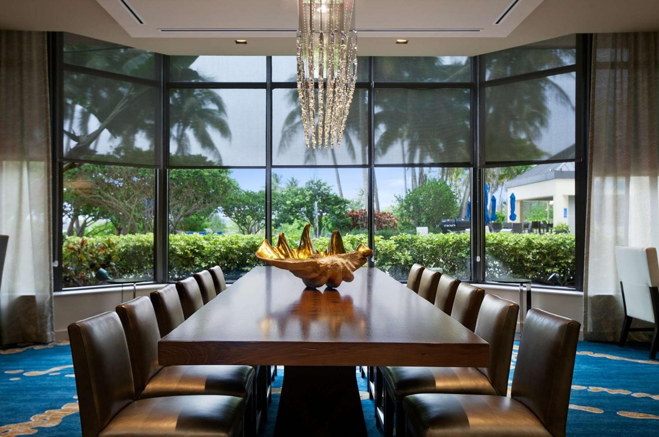 Hilton Miami Airport Blue Lagoon — 23