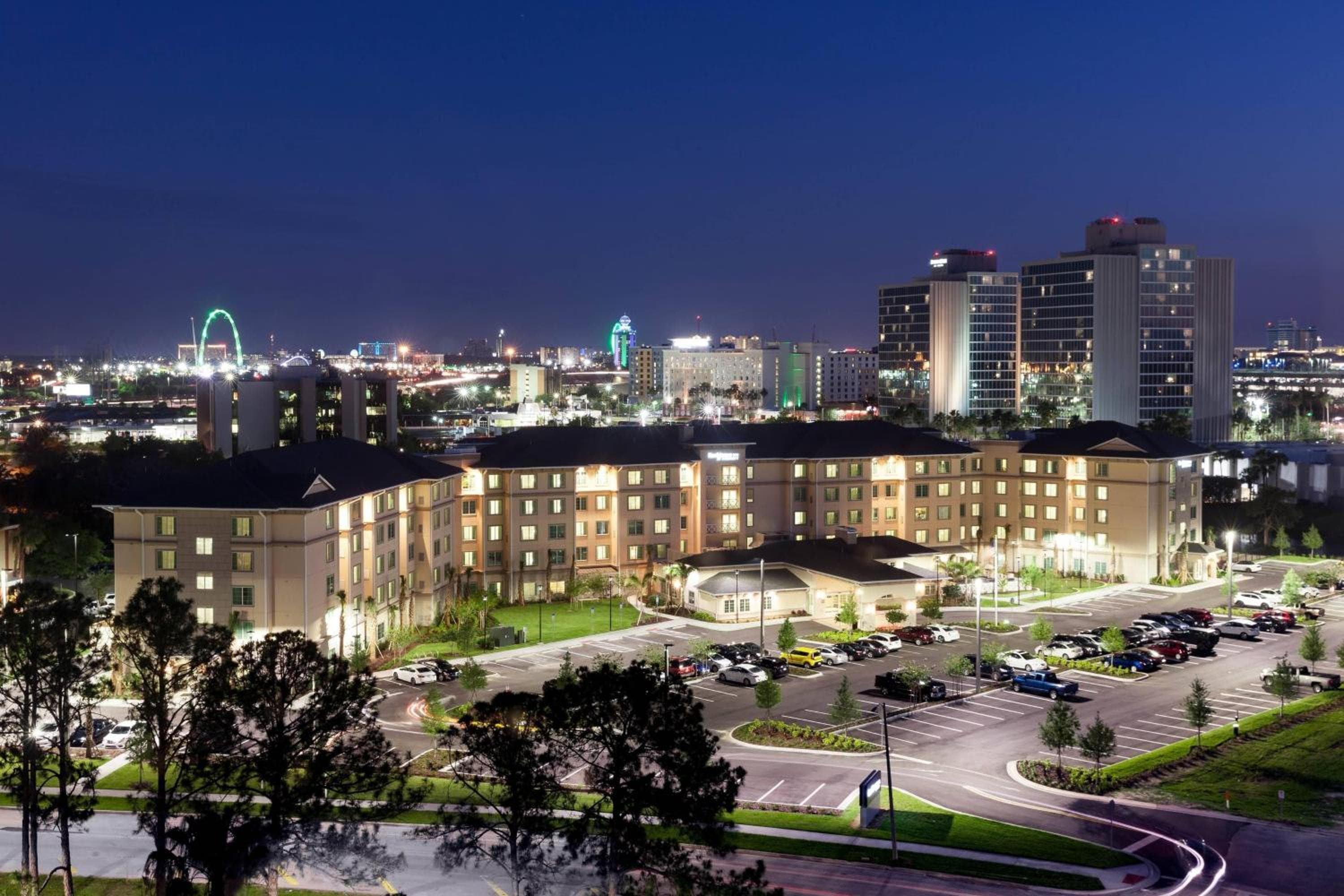 Residence Inn by Marriott cerca de Universal Orlando — 2