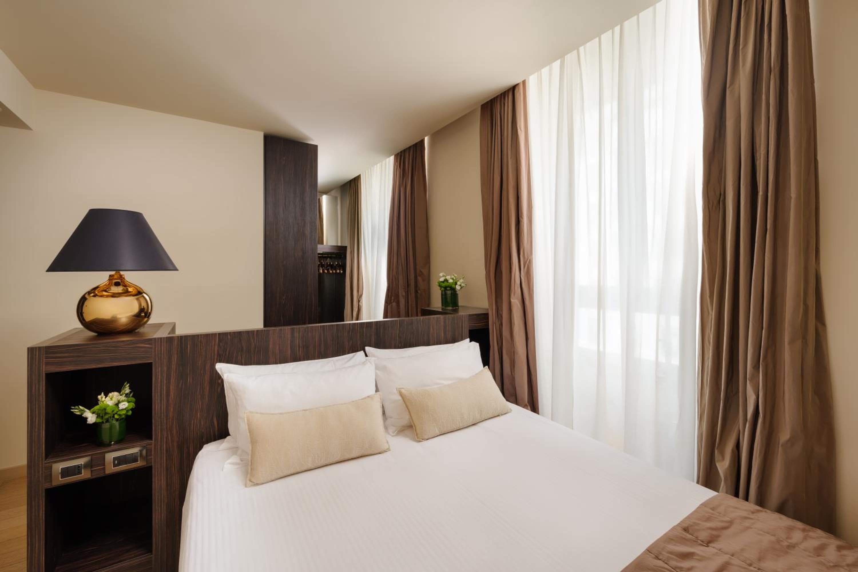 Hotel The Square Milano Duomo - Preferred Hotels & Resorts hotel, Via Albricci 2-4, Milan, Italy — photo 37