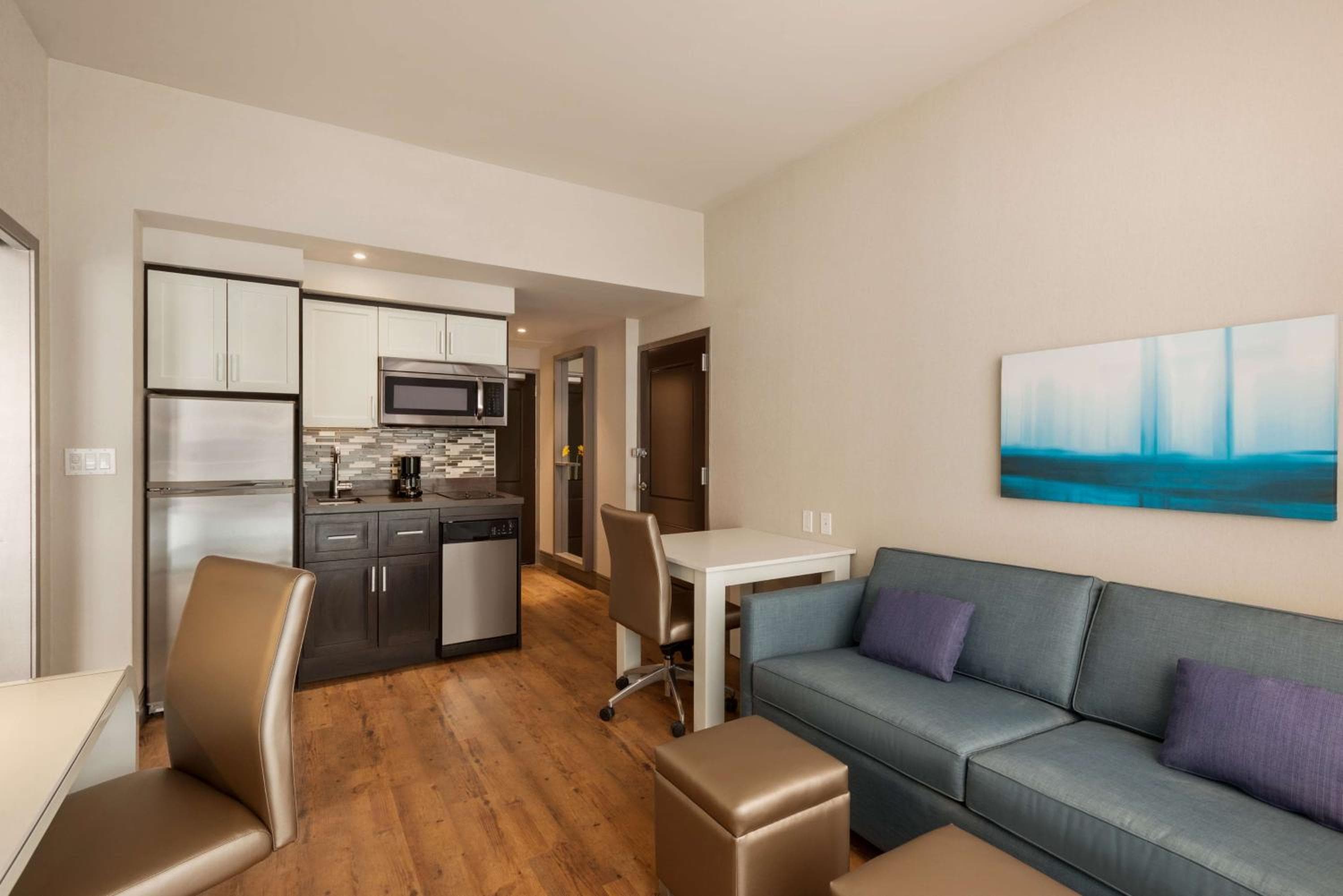 Homewood Suites Midtown Manhattan Times Square South — 8