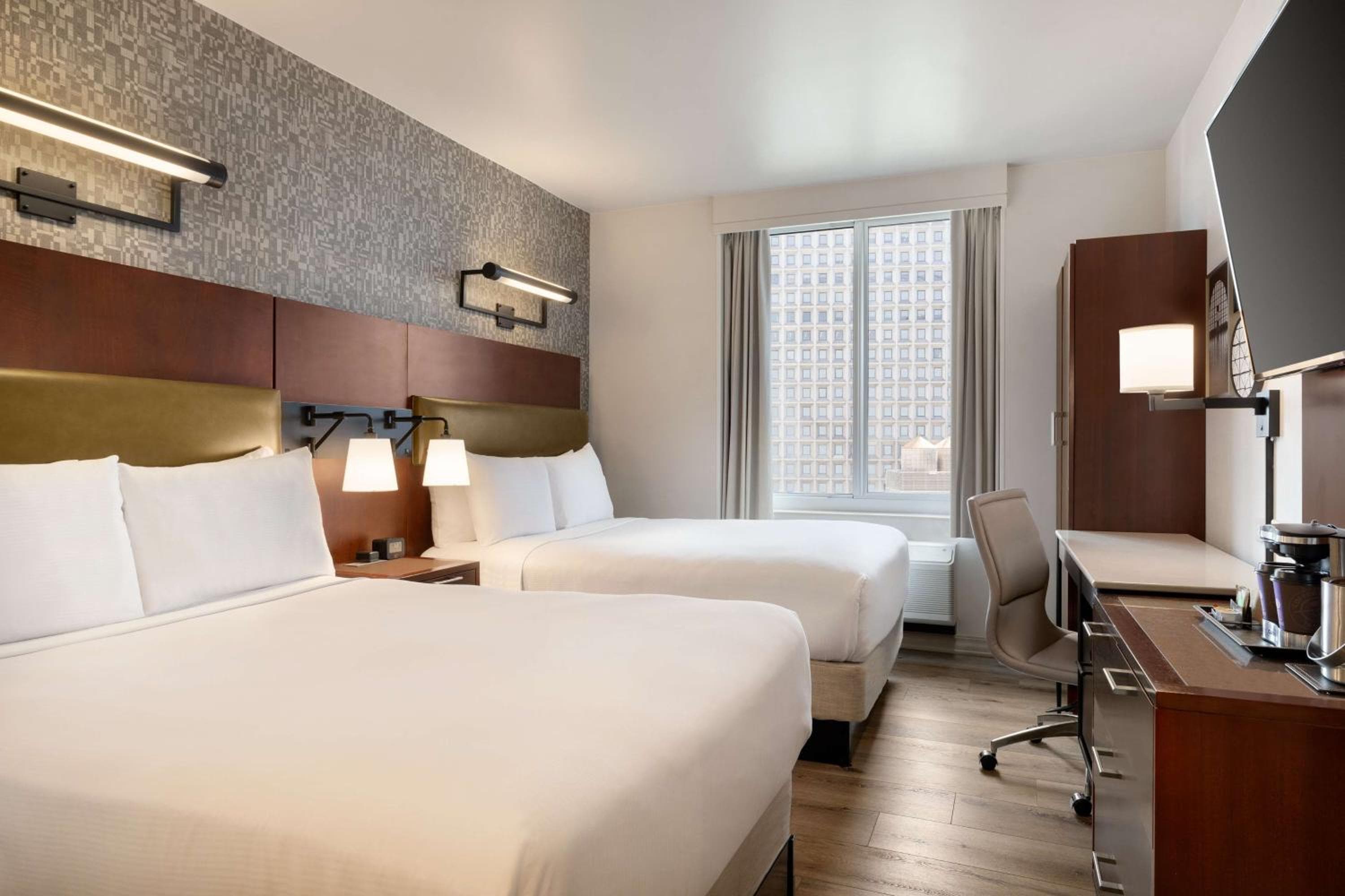 DoubleTree dell'Hilton New York Downtown — 13