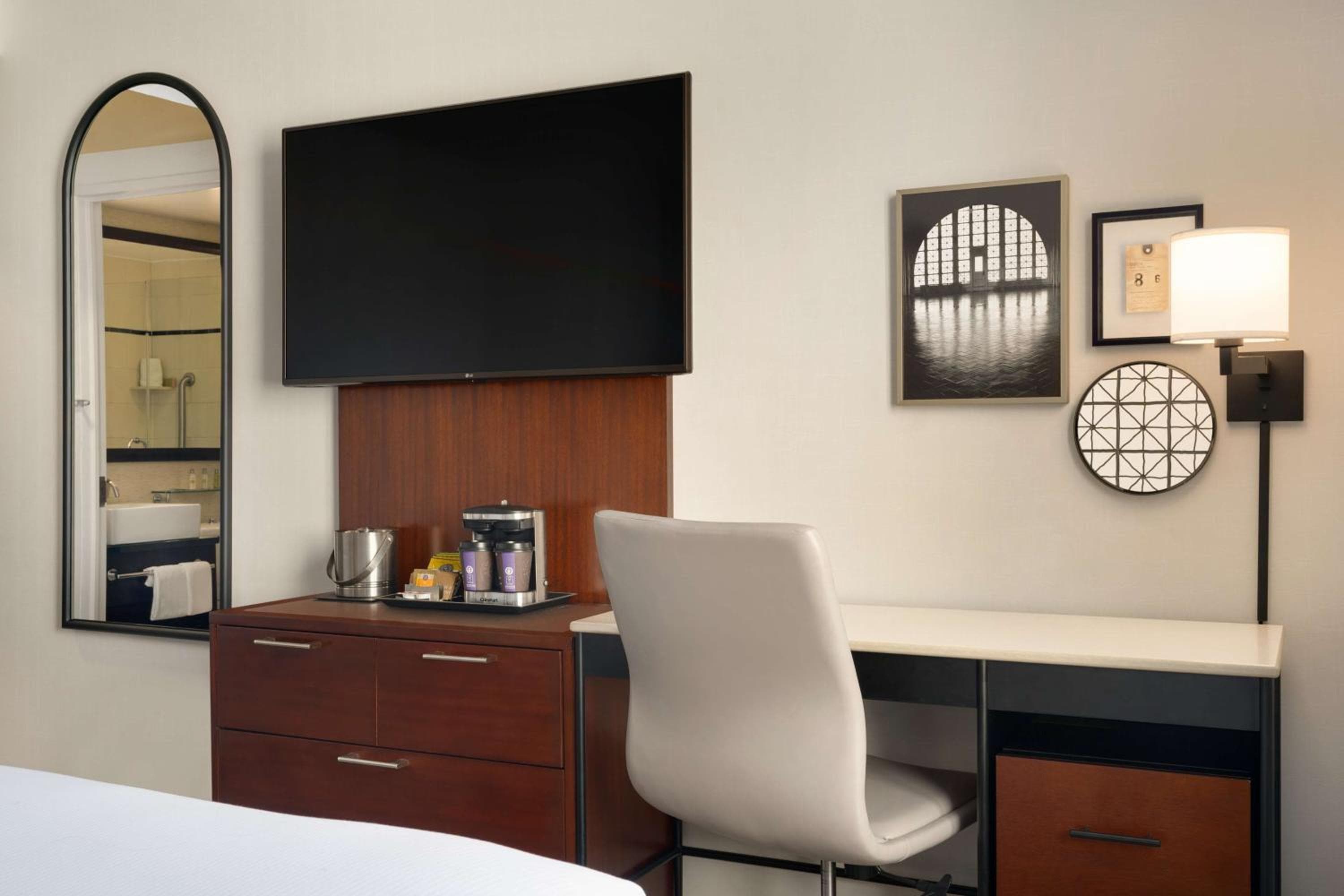 DoubleTree by Hilton New York Downtown — 20